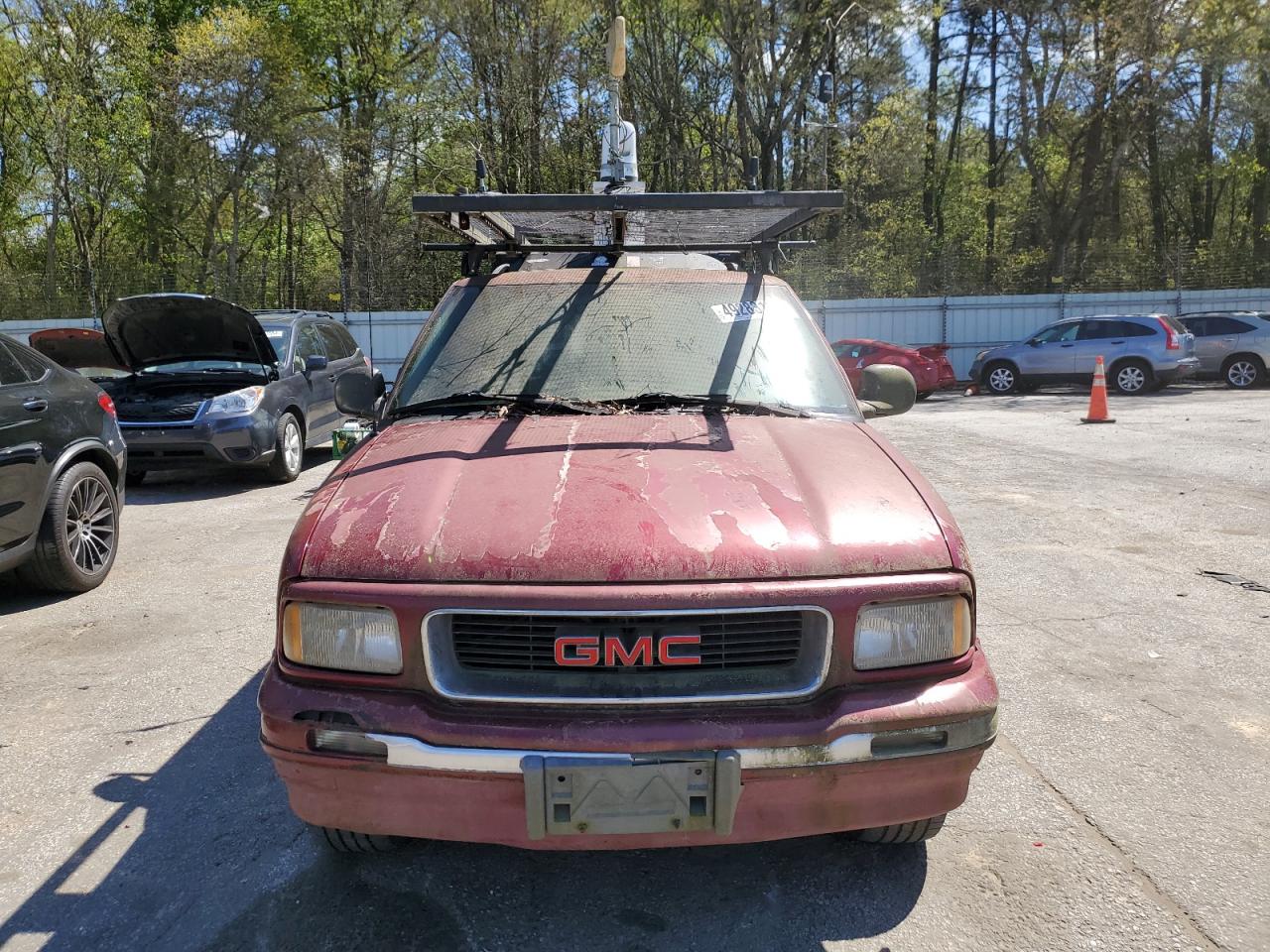 Photo 4 VIN: 1GKCS13W1S2531667 - GMC JIMMY 