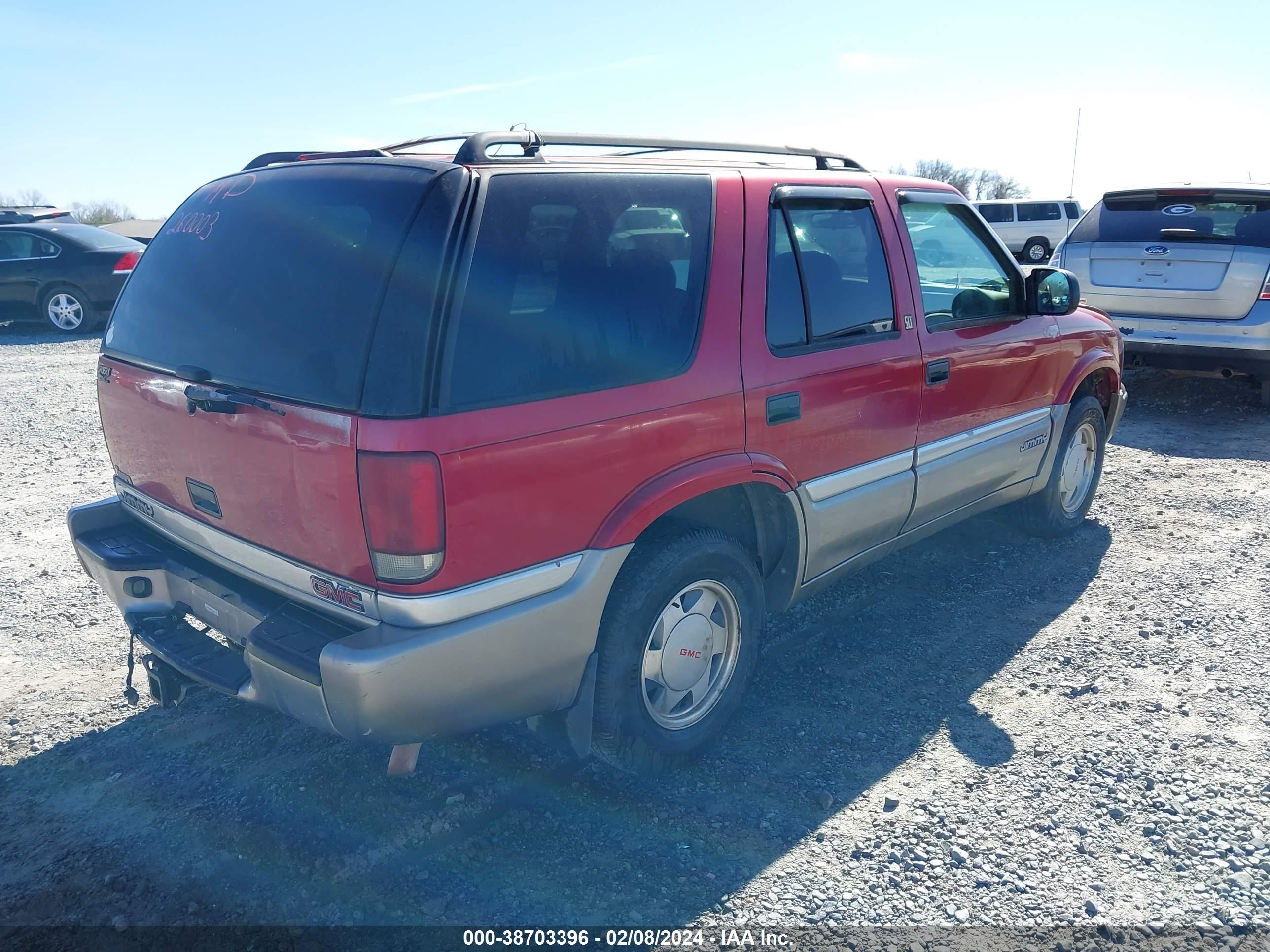 Photo 3 VIN: 1GKCS13W8Y2260003 - GMC JIMMY 