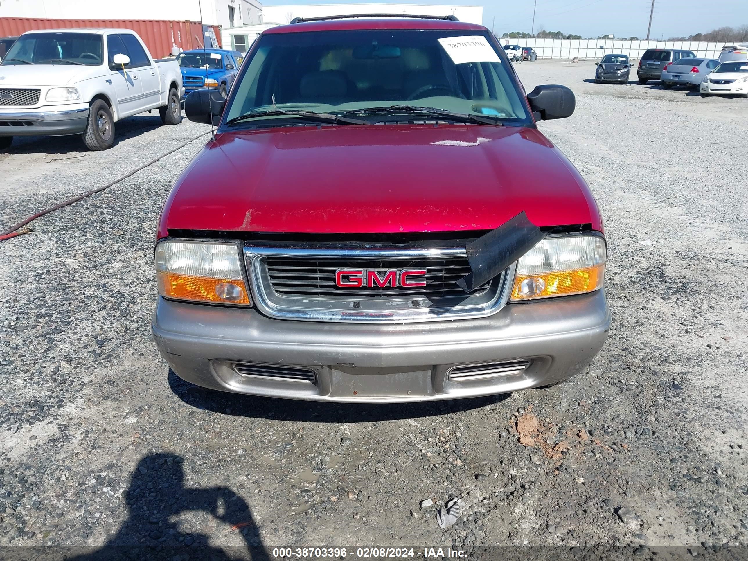 Photo 5 VIN: 1GKCS13W8Y2260003 - GMC JIMMY 