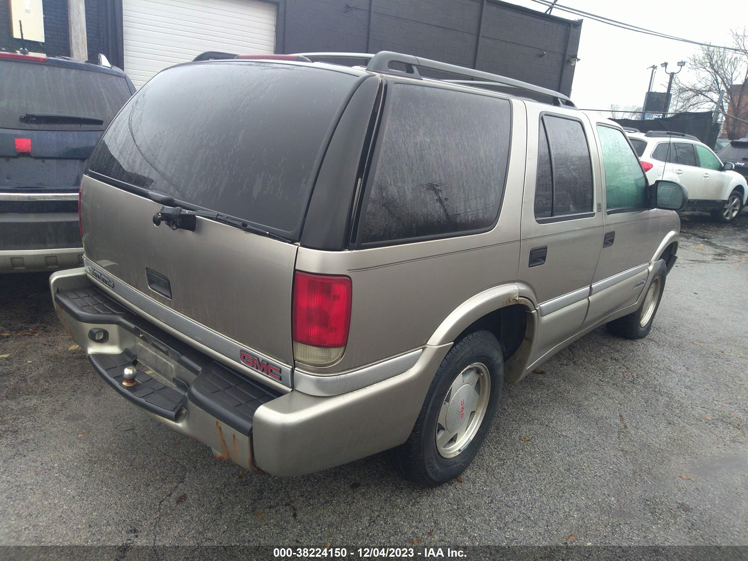 Photo 3 VIN: 1GKCS13WXY2387898 - GMC JIMMY 