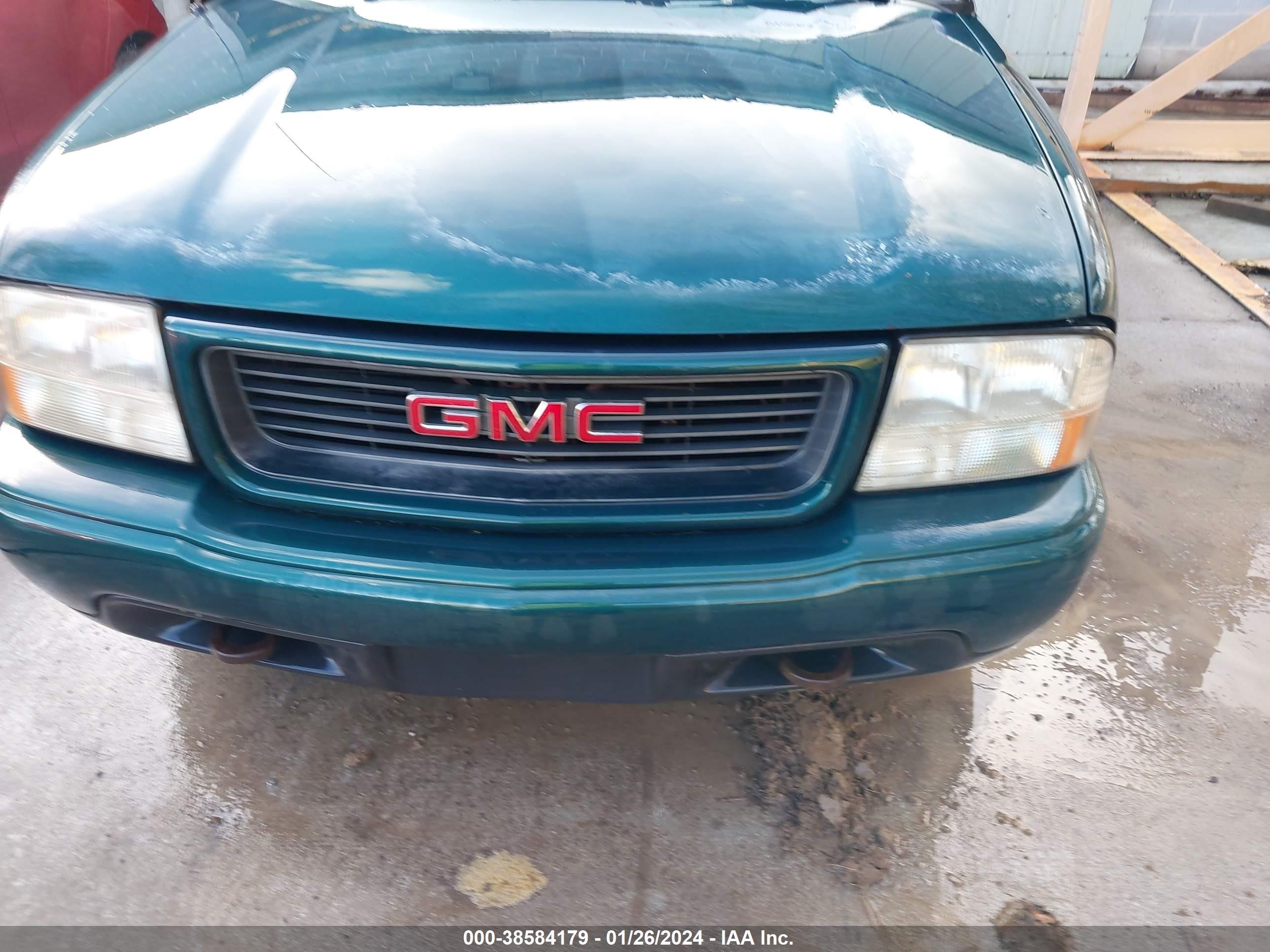 Photo 5 VIN: 1GKCT18W0WK501250 - GMC JIMMY 