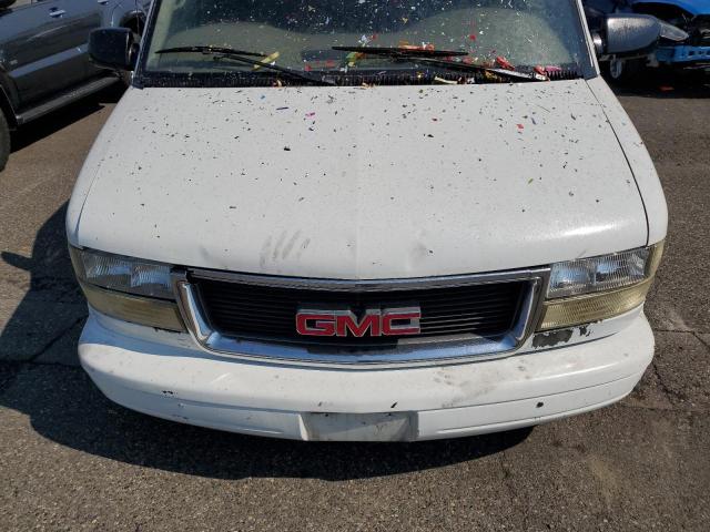 Photo 11 VIN: 1GKDM19W6XB506843 - GMC SAFARI XT 