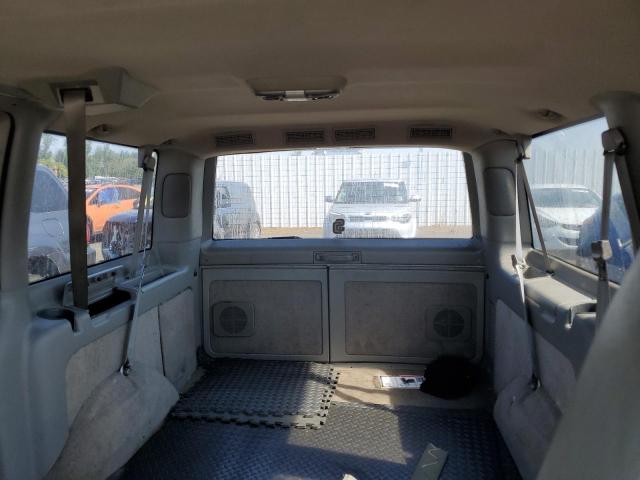 Photo 9 VIN: 1GKDM19W6XB506843 - GMC SAFARI XT 