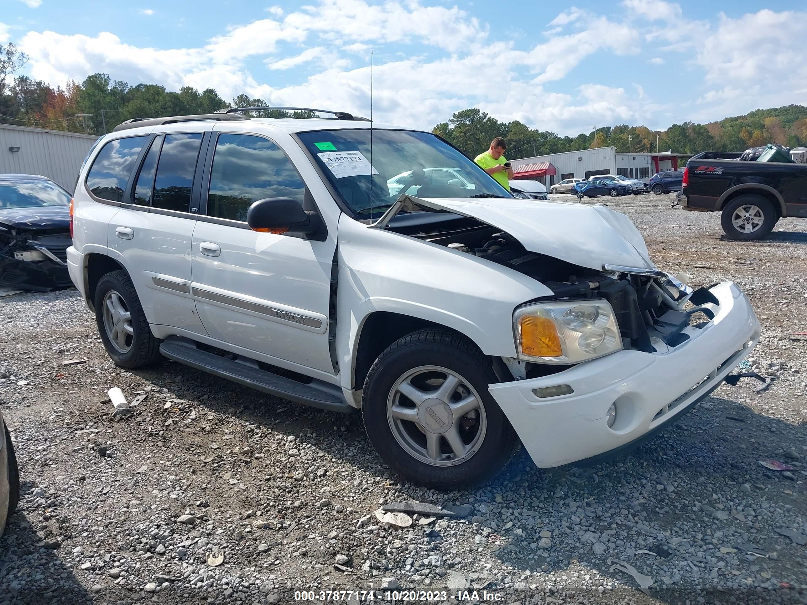 Photo 0 VIN: 1GKDS13S032143929 - GMC ENVOY 