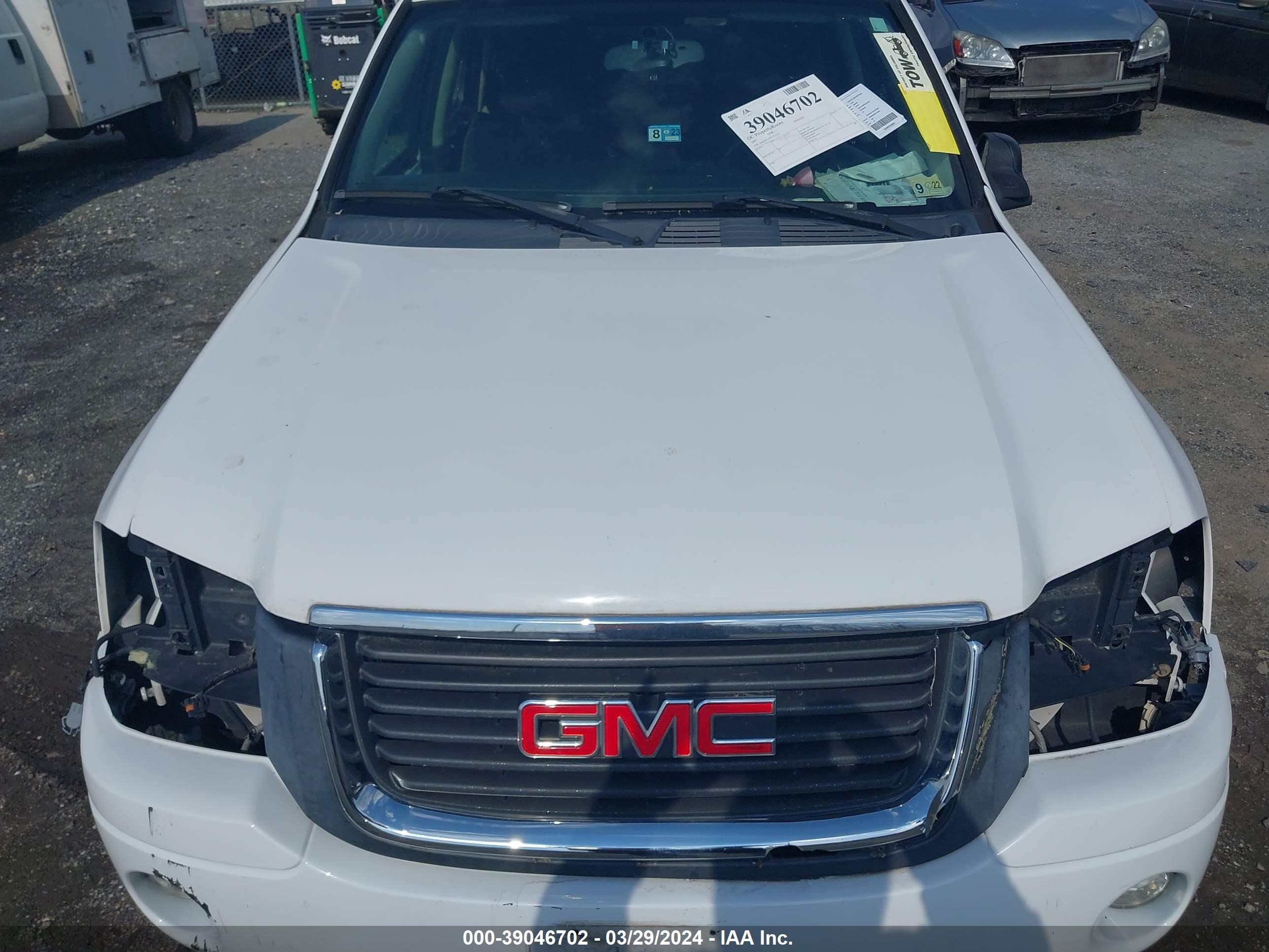 Photo 9 VIN: 1GKDS13S072227335 - GMC ENVOY 