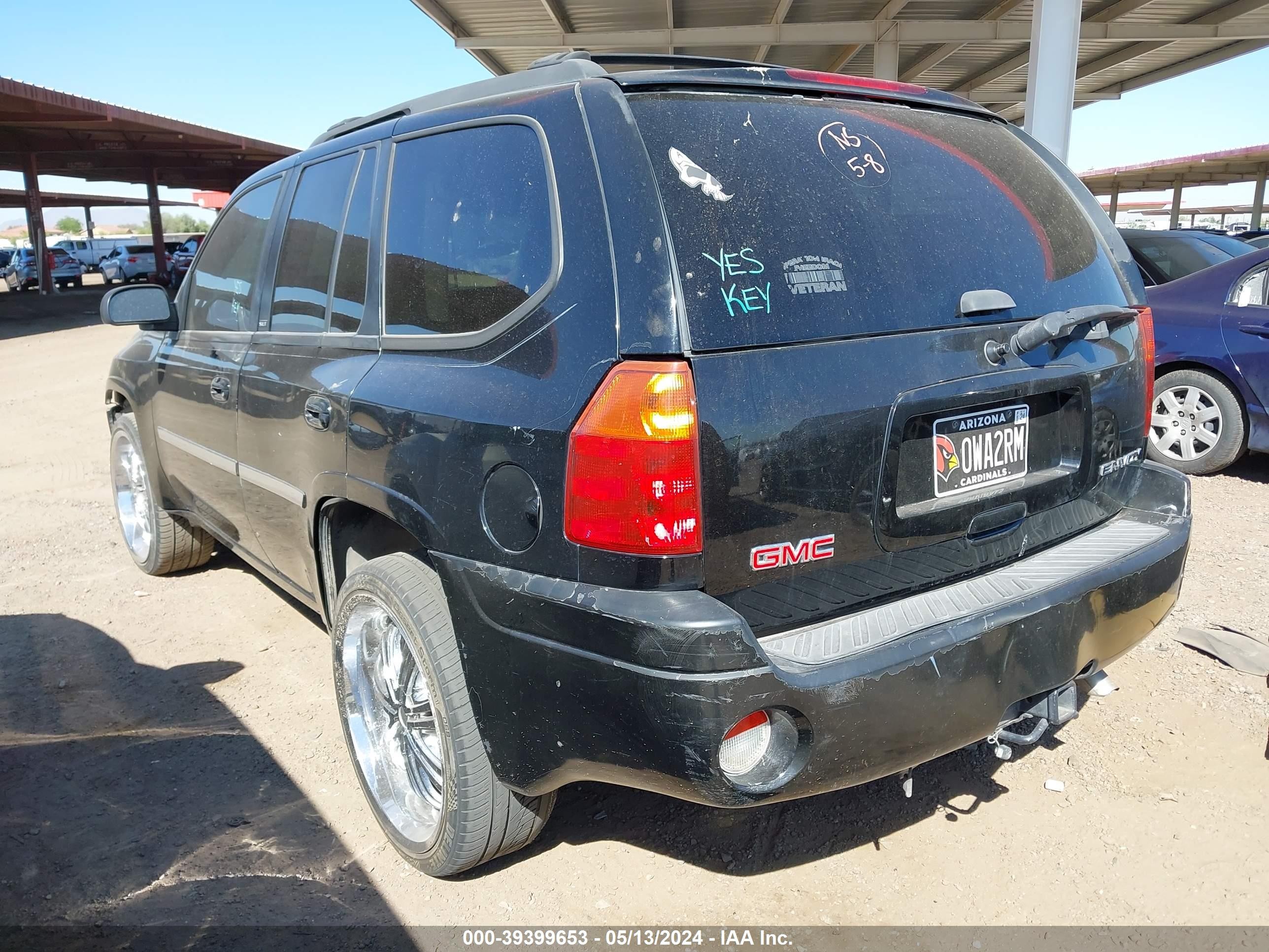 Photo 2 VIN: 1GKDS13S072276969 - GMC ENVOY 