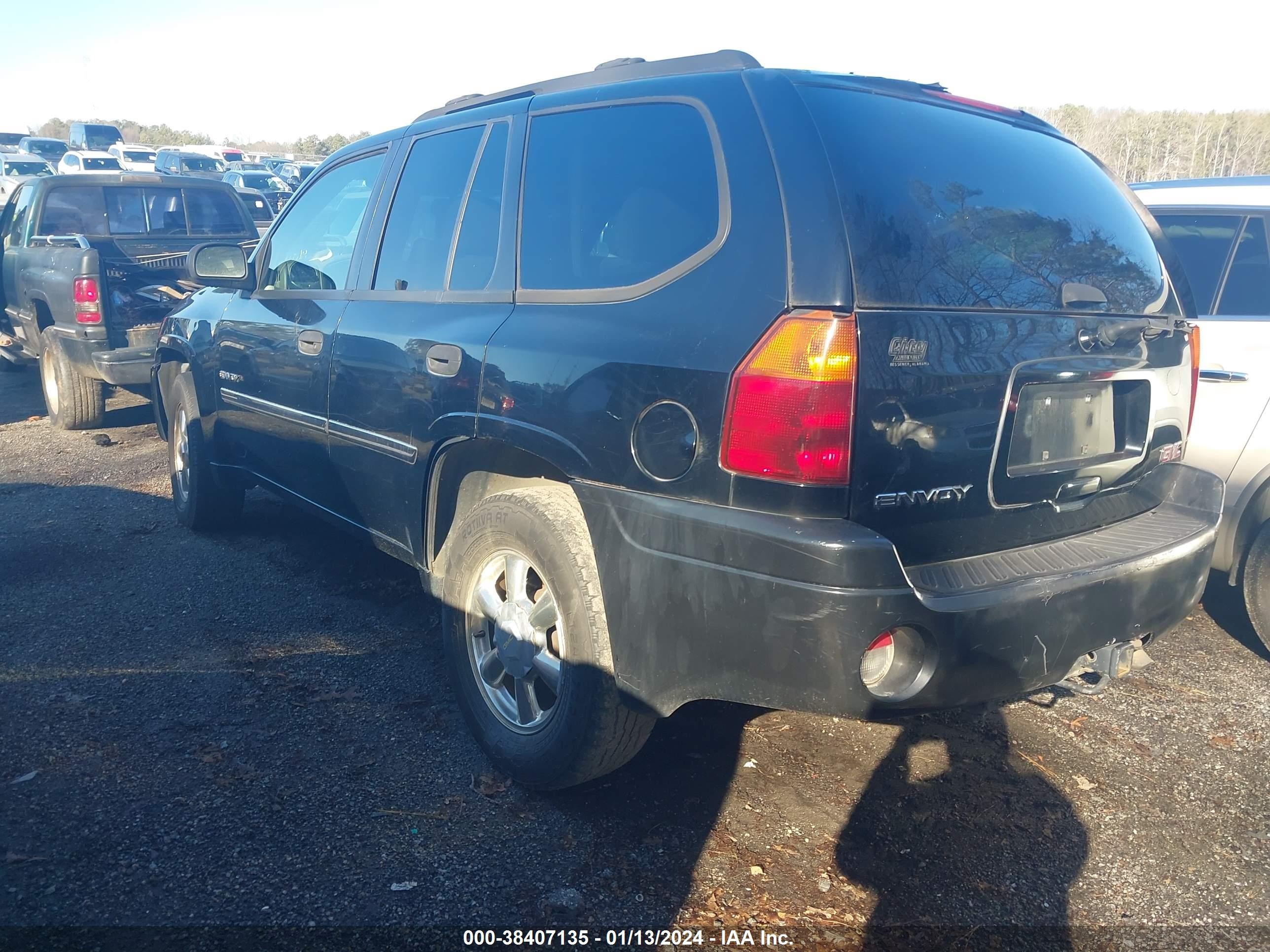 Photo 2 VIN: 1GKDS13S162118252 - GMC ENVOY 