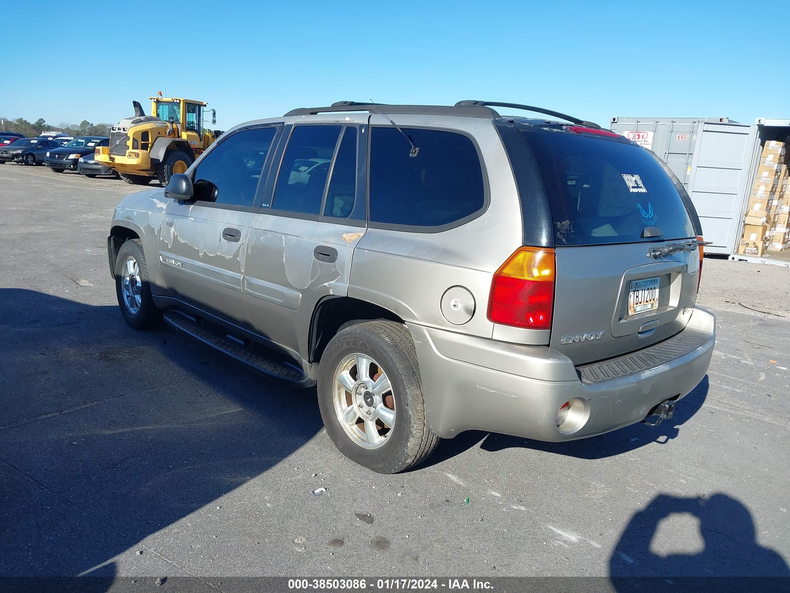 Photo 2 VIN: 1GKDS13S222506780 - GMC ENVOY 