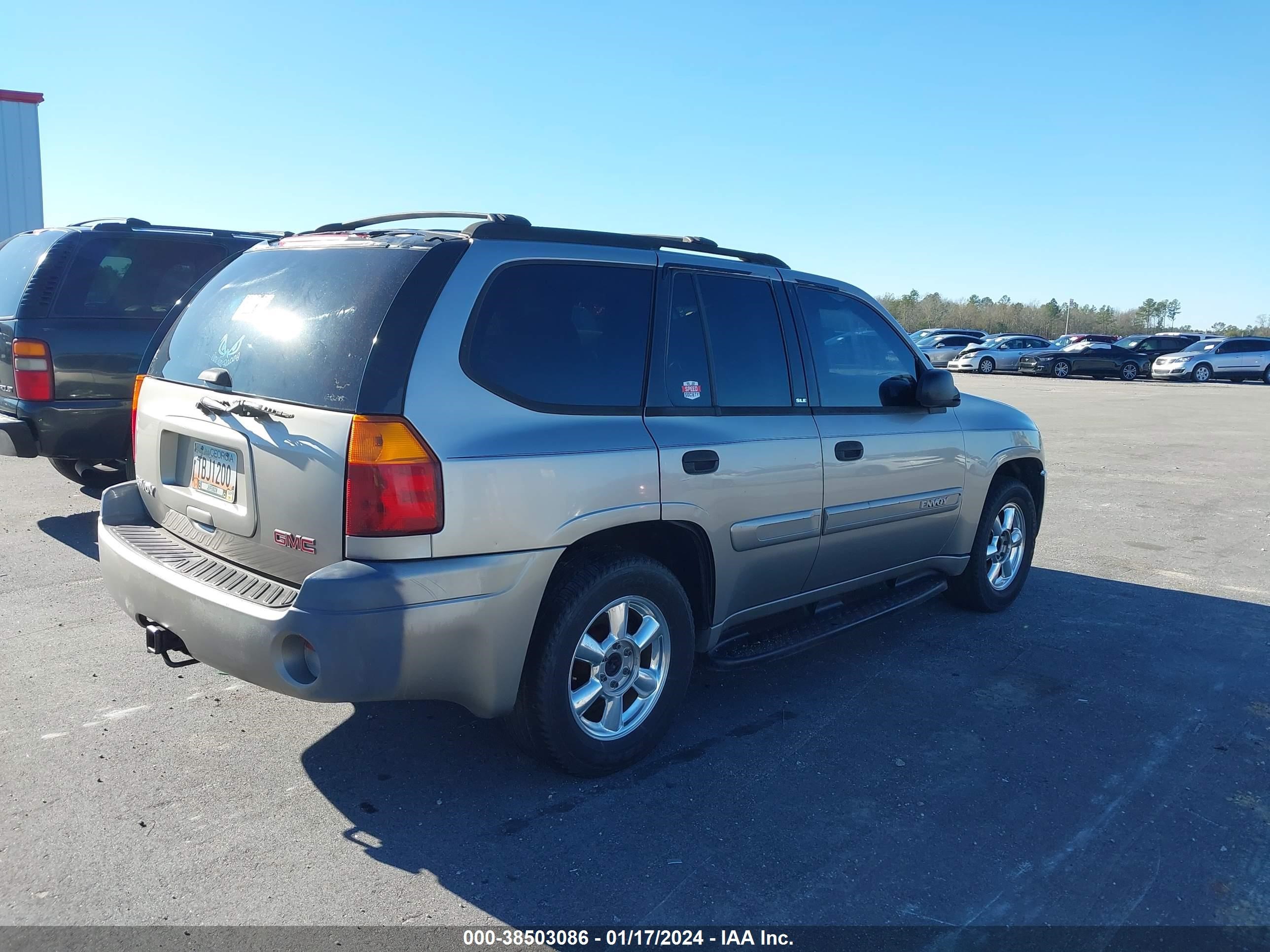 Photo 3 VIN: 1GKDS13S222506780 - GMC ENVOY 