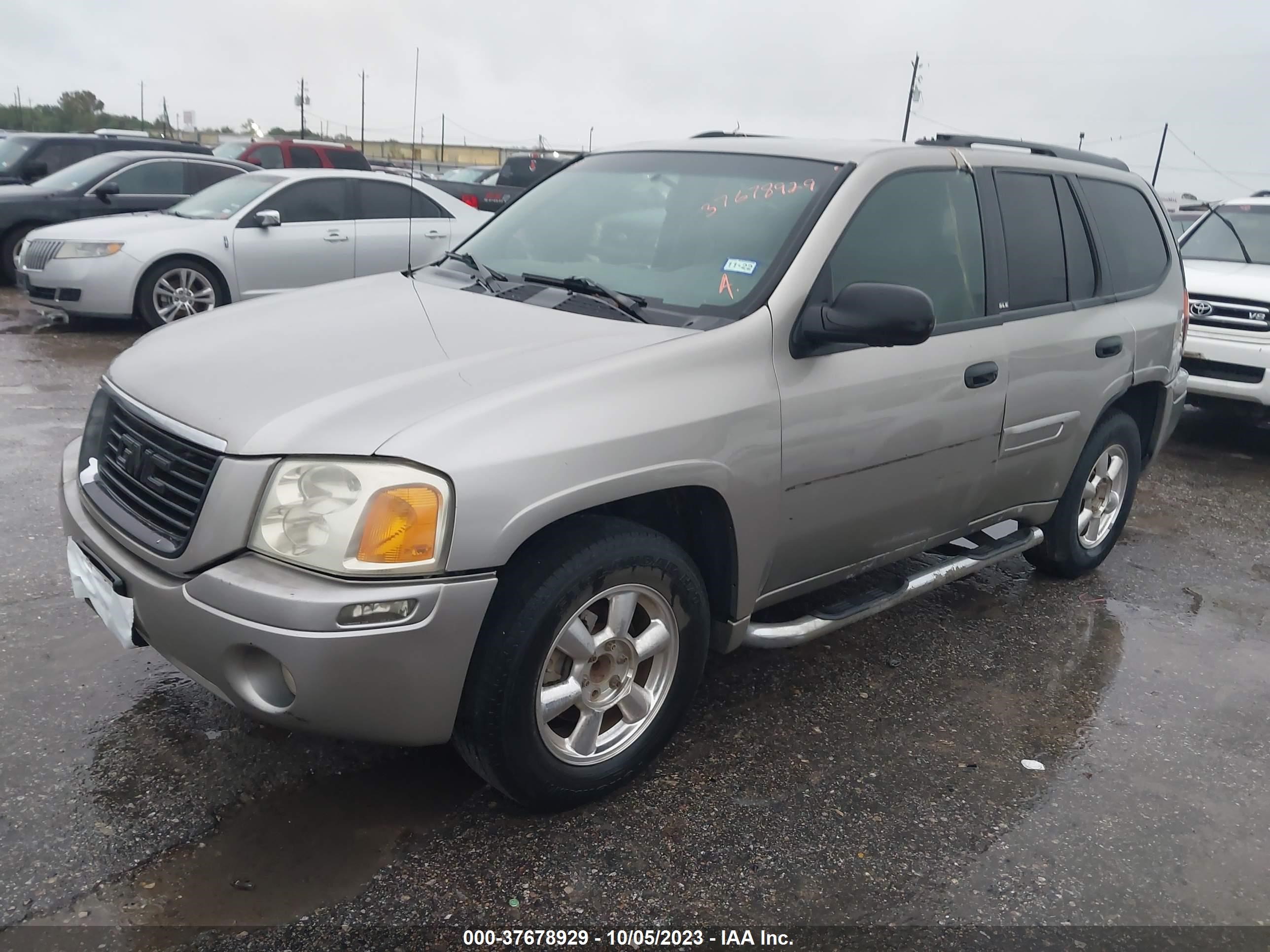 Photo 1 VIN: 1GKDS13S332115574 - GMC ENVOY 