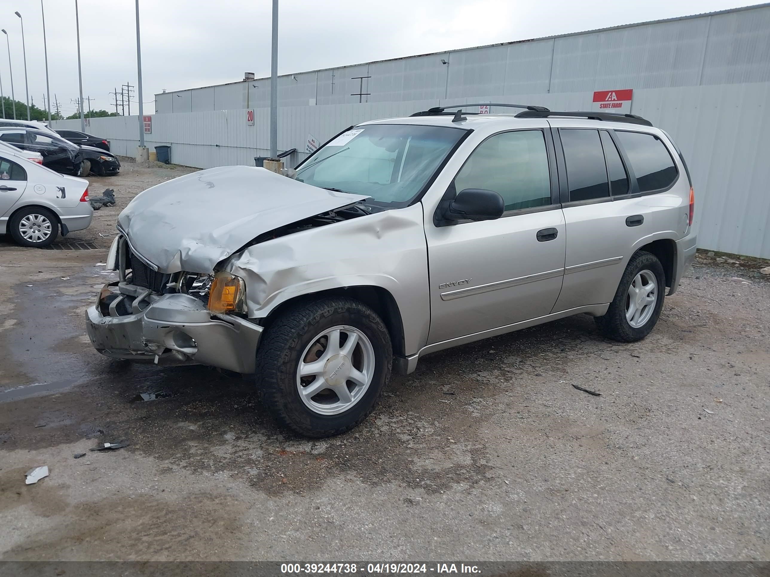 Photo 1 VIN: 1GKDS13S362237985 - GMC ENVOY 