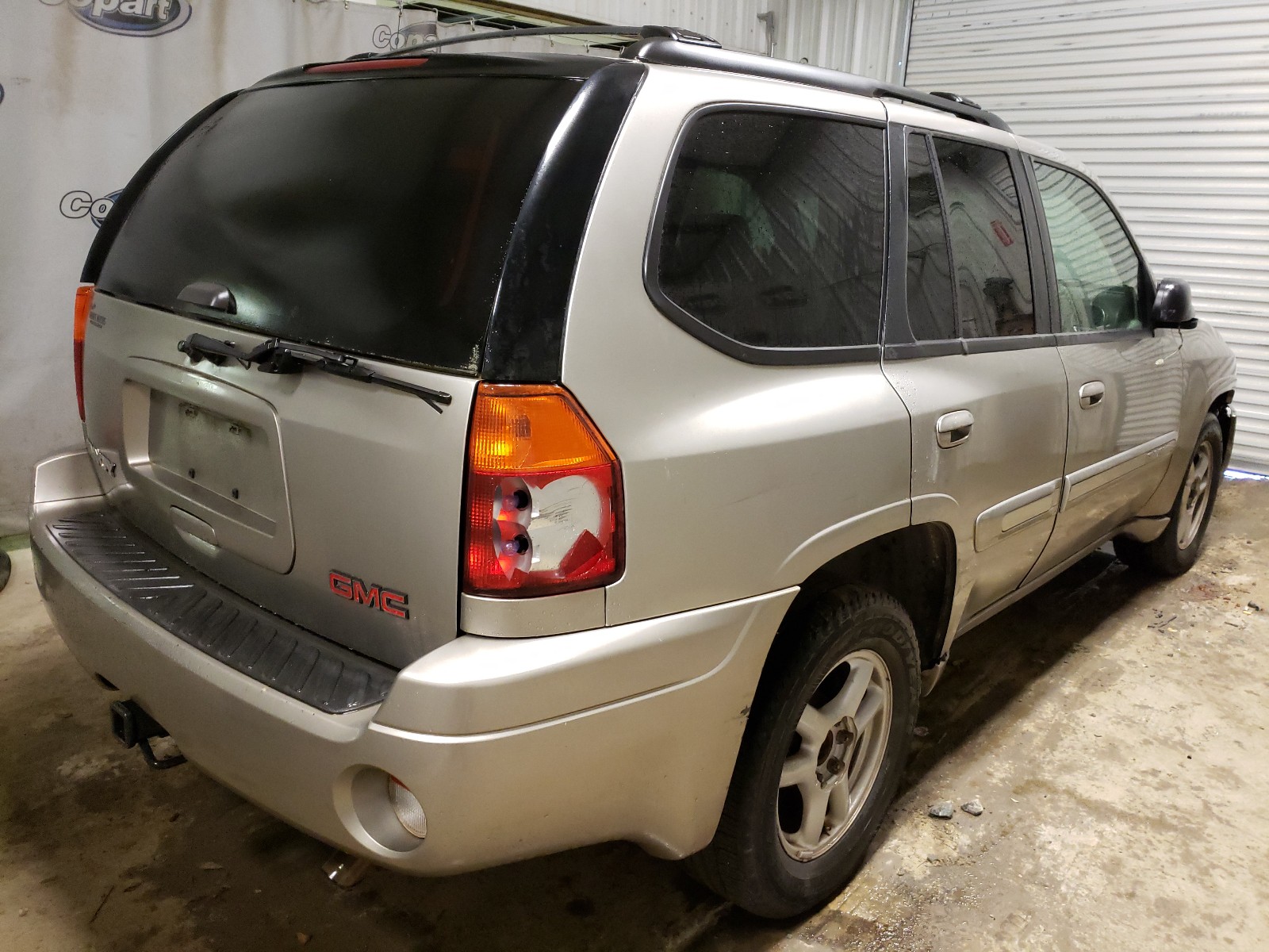 Photo 3 VIN: 1GKDS13S422110205 - GMC ENVOY 