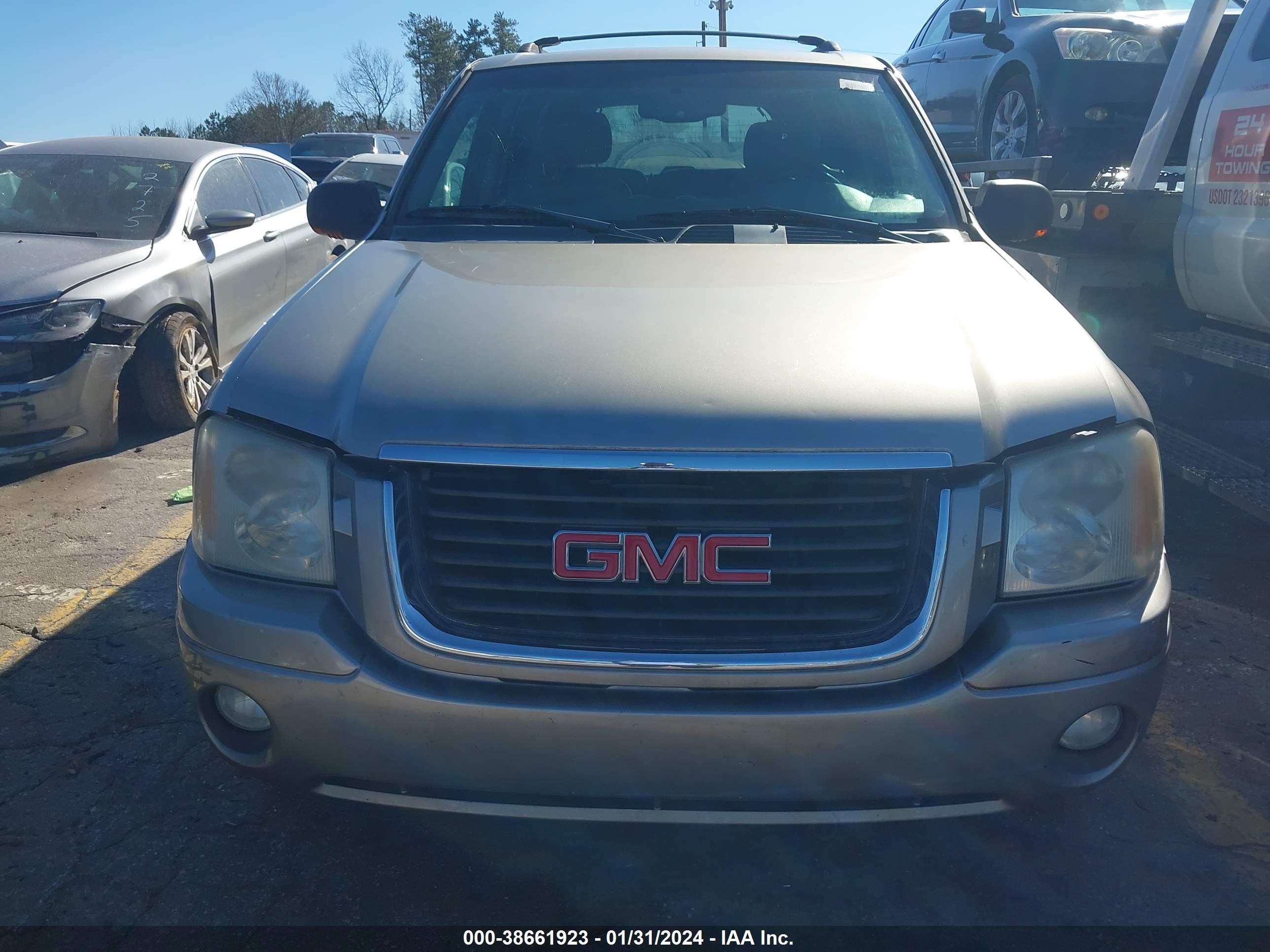 Photo 5 VIN: 1GKDS13S422458540 - GMC ENVOY 