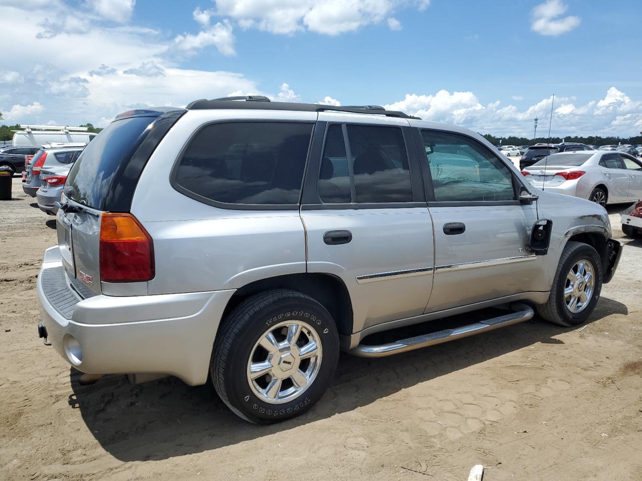 Photo 2 VIN: 1GKDS13S462196816 - GMC ENVOY 