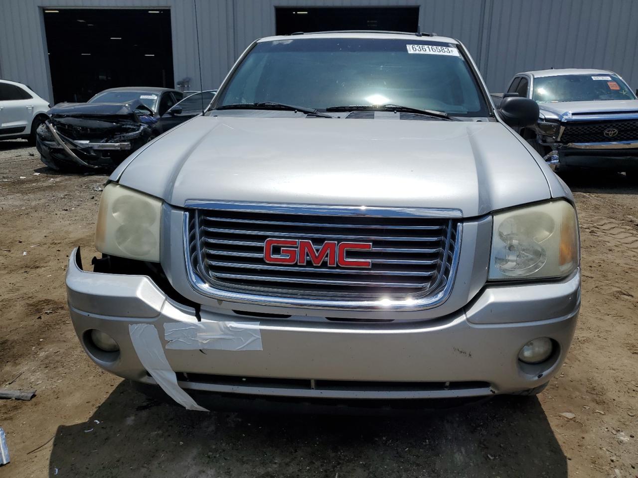 Photo 4 VIN: 1GKDS13S462196816 - GMC ENVOY 