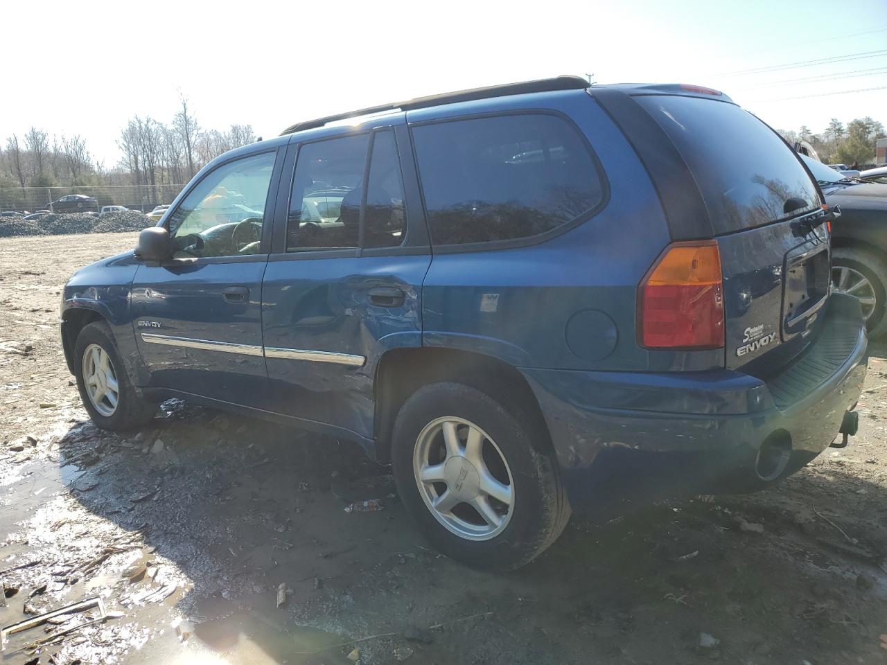 Photo 1 VIN: 1GKDS13S562123812 - GMC ENVOY 