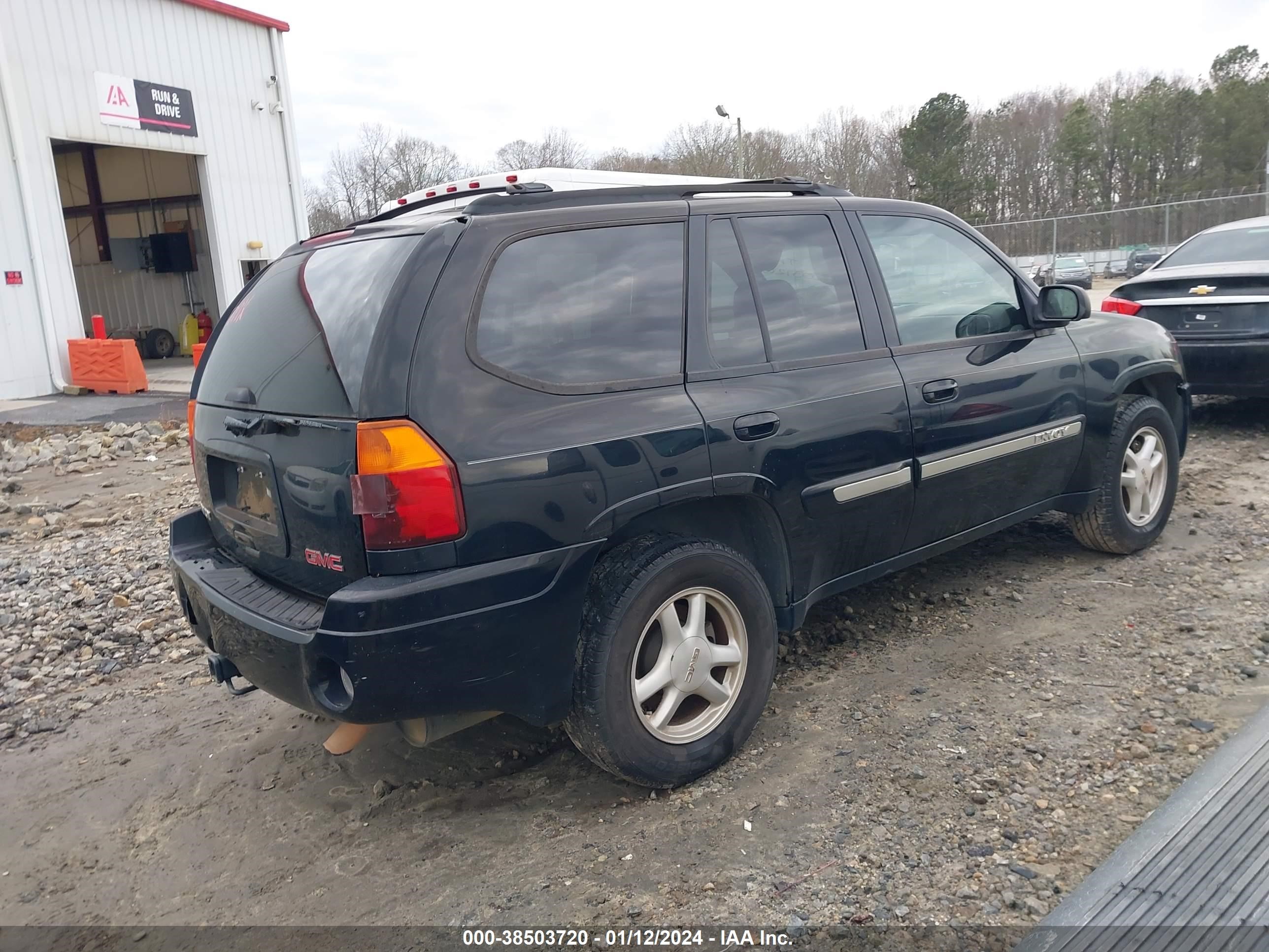 Photo 3 VIN: 1GKDS13S622308333 - GMC ENVOY 