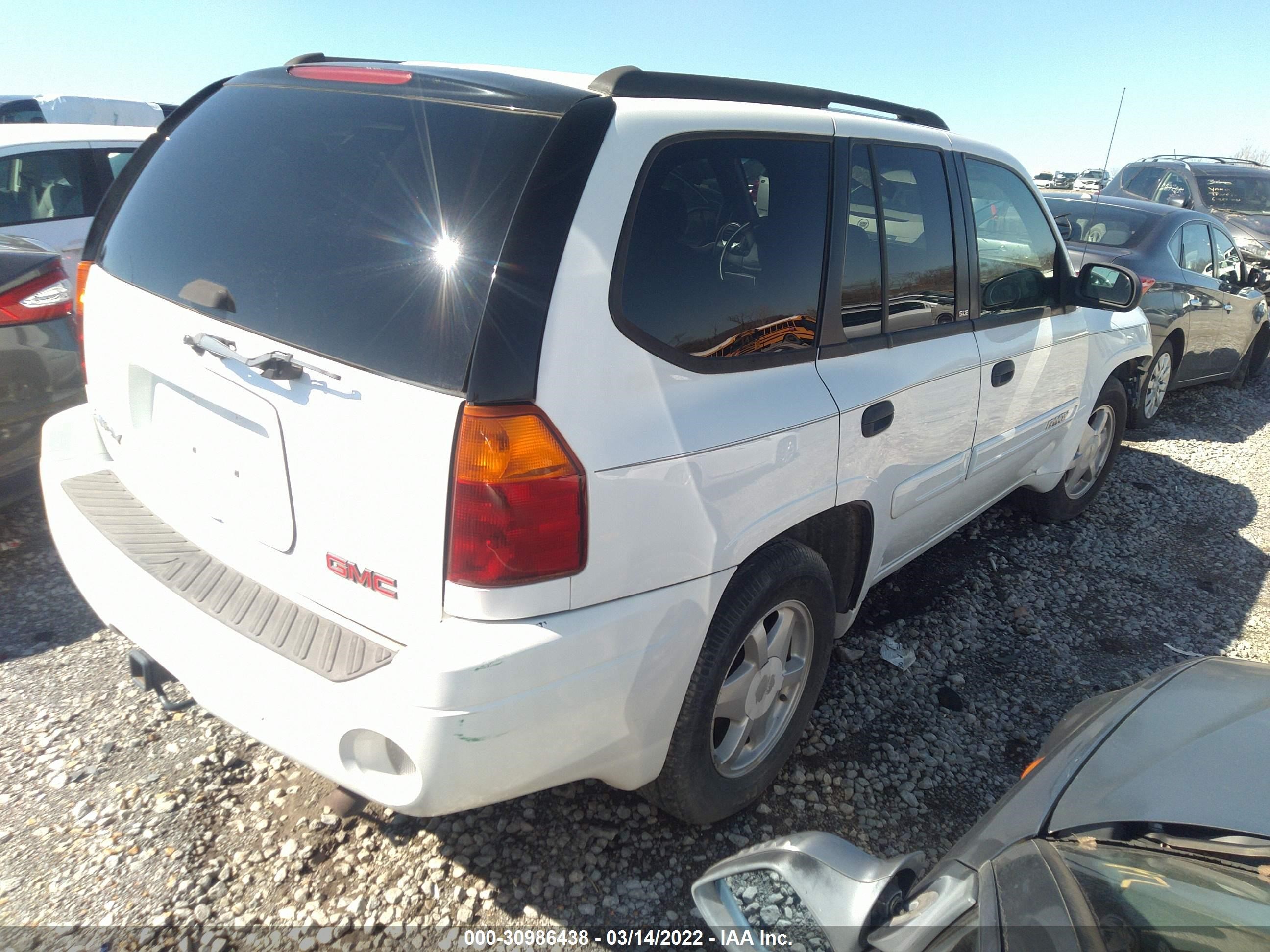 Photo 3 VIN: 1GKDS13S632125435 - GMC ENVOY 