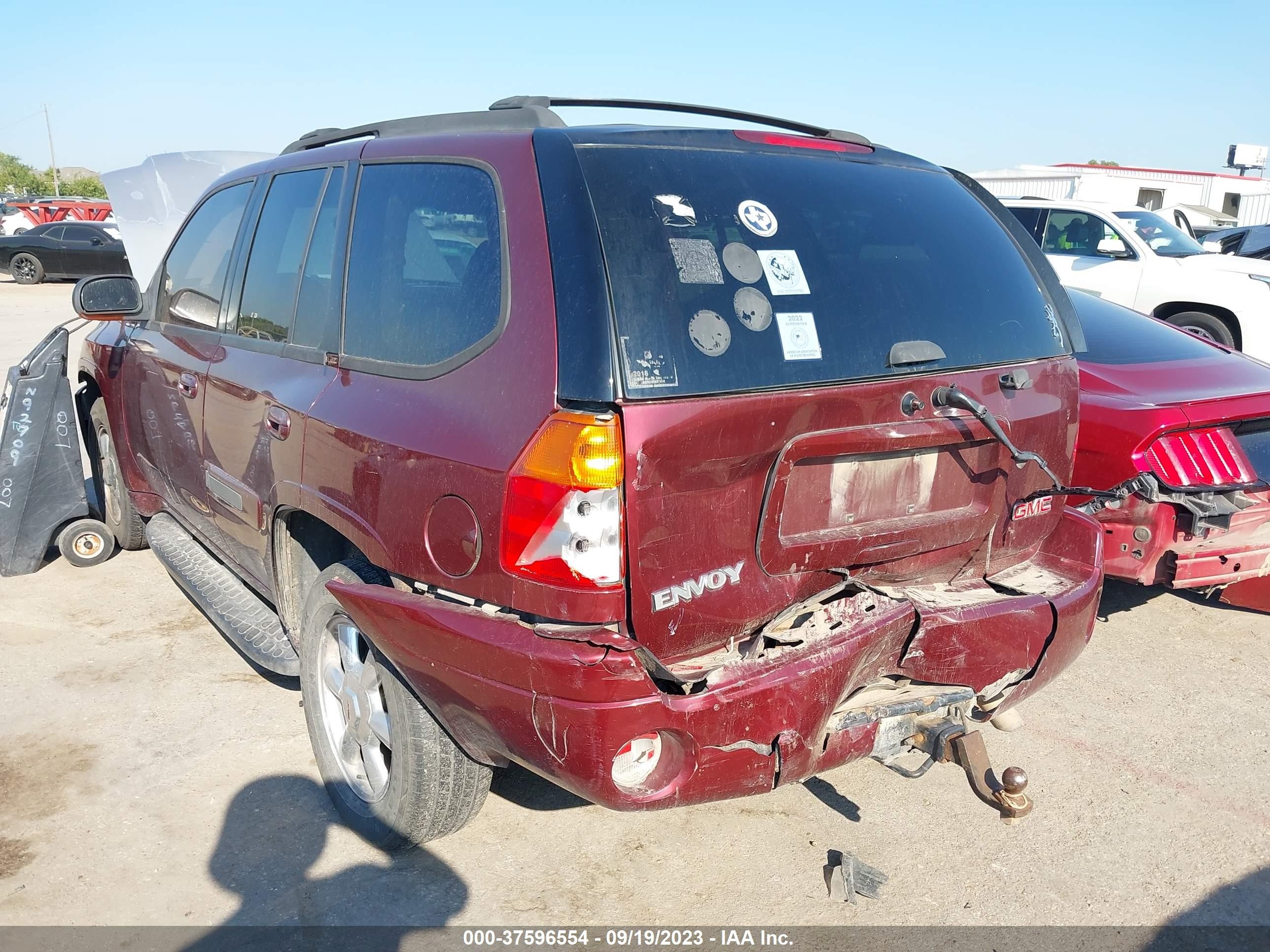 Photo 2 VIN: 1GKDS13S642342906 - GMC ENVOY 