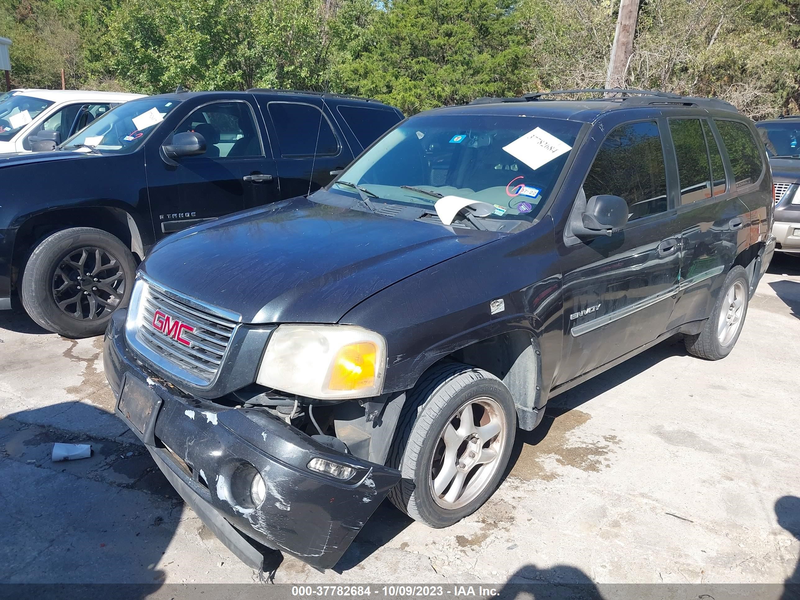 Photo 1 VIN: 1GKDS13S762129837 - GMC ENVOY 