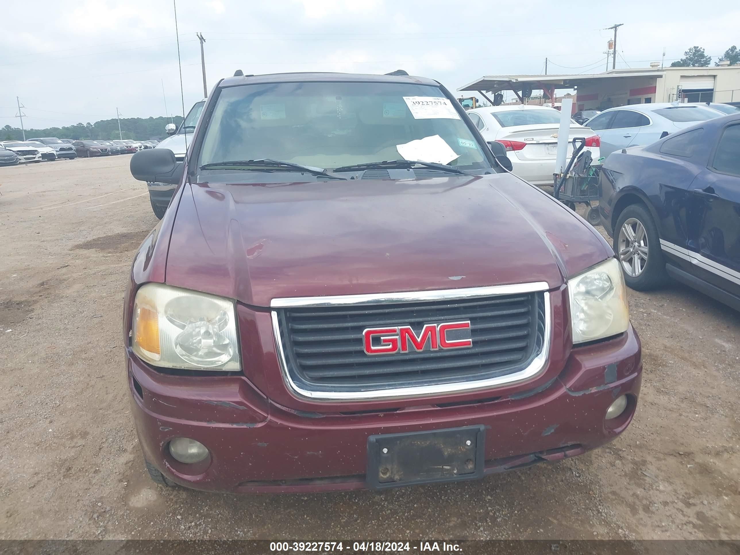 Photo 5 VIN: 1GKDS13S932351047 - GMC ENVOY 