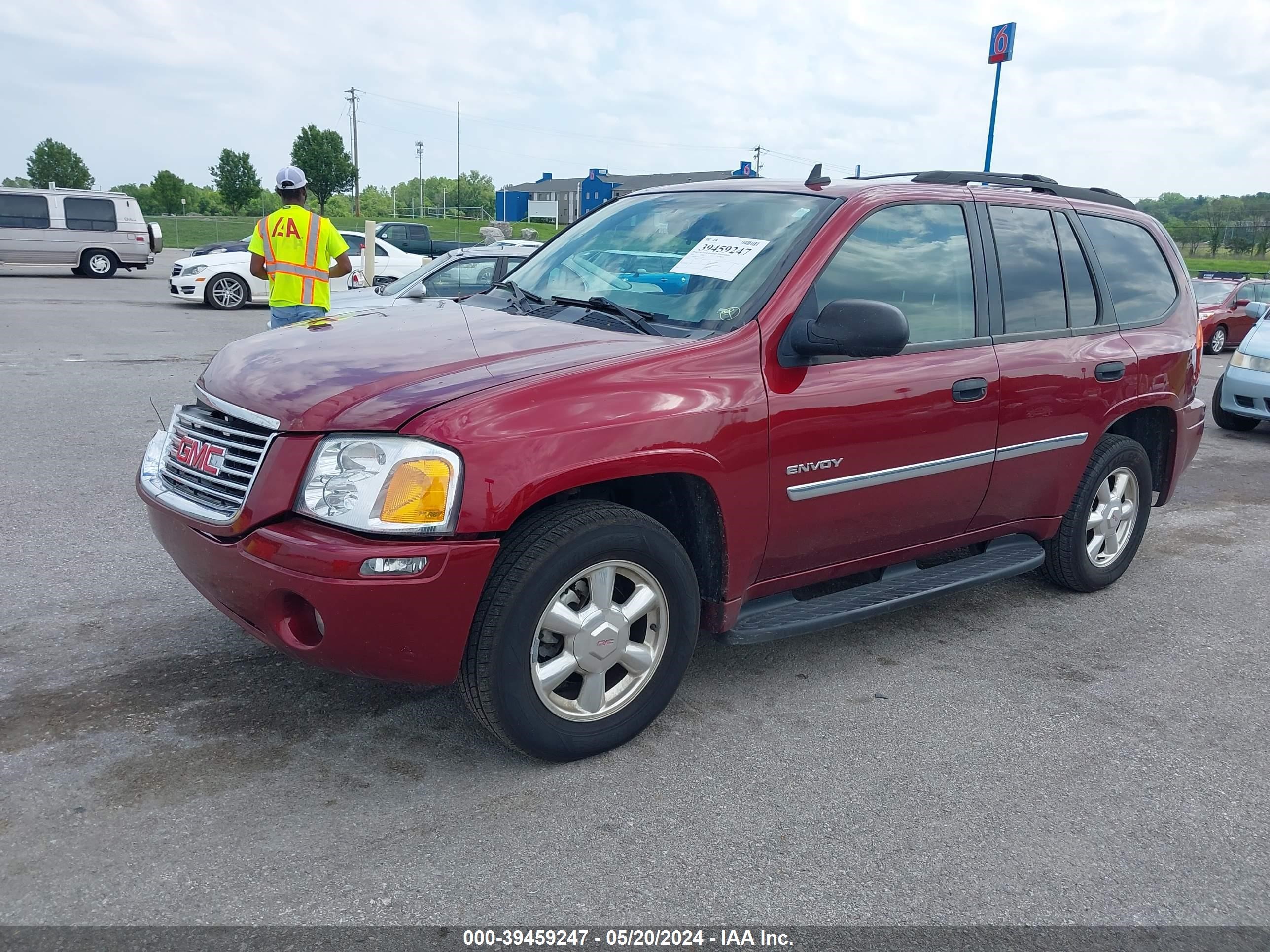 Photo 1 VIN: 1GKDT13S062112102 - GMC ENVOY 