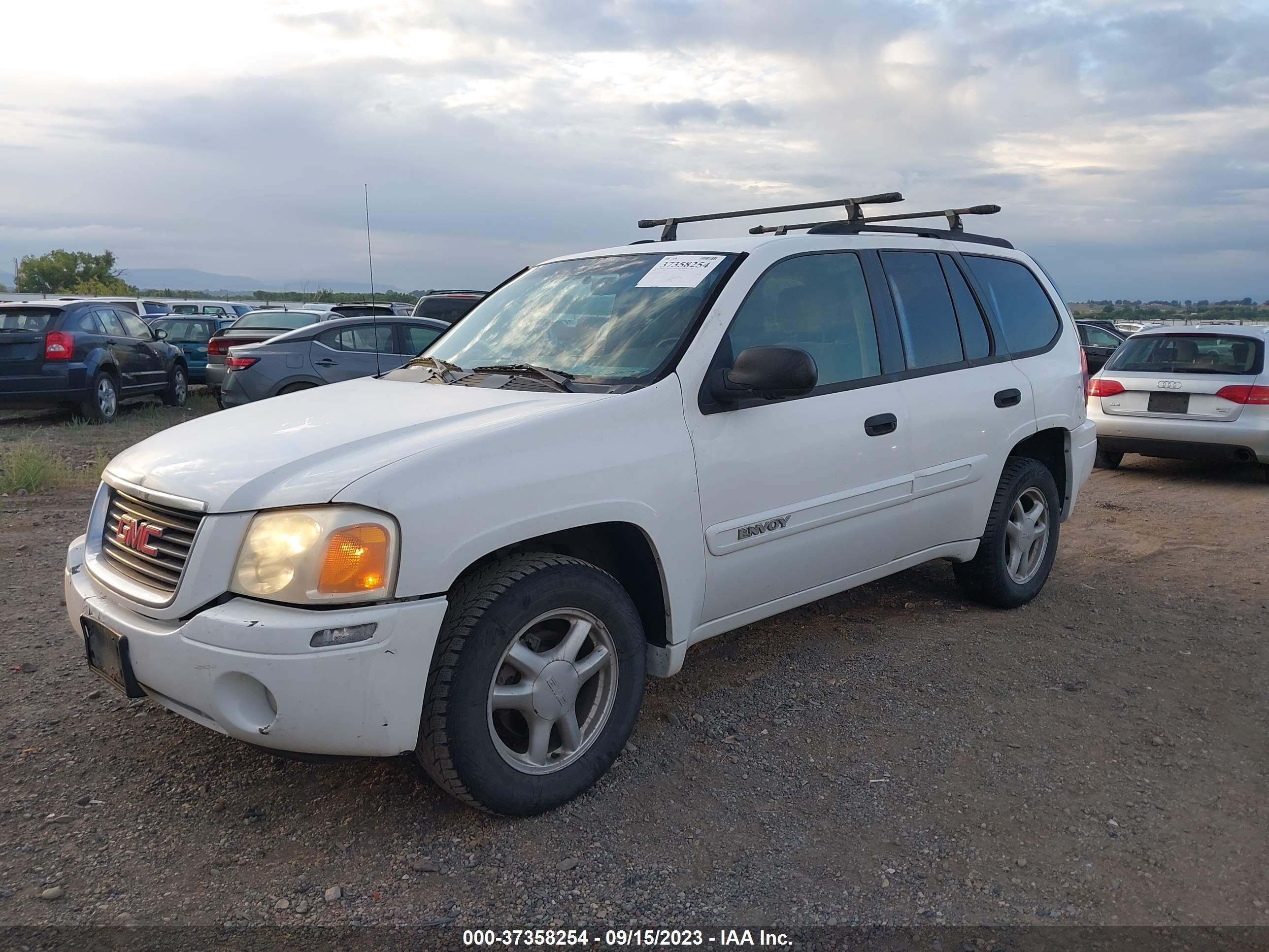 Photo 1 VIN: 1GKDT13S142212142 - GMC ENVOY 