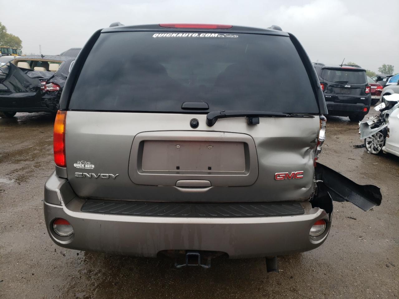 Photo 5 VIN: 1GKDT13S182175082 - GMC ENVOY 