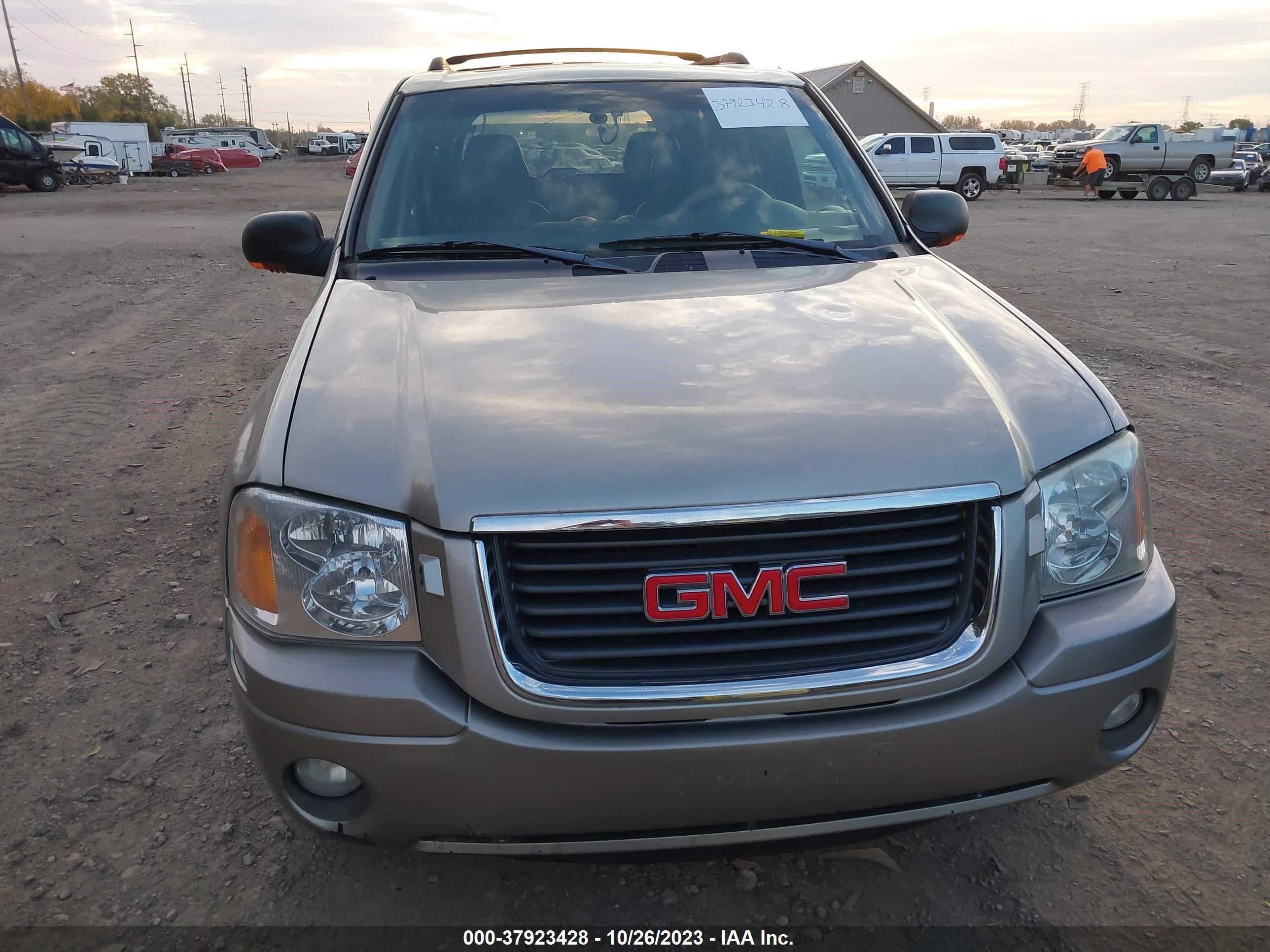 Photo 6 VIN: 1GKDT13S222107106 - GMC ENVOY 