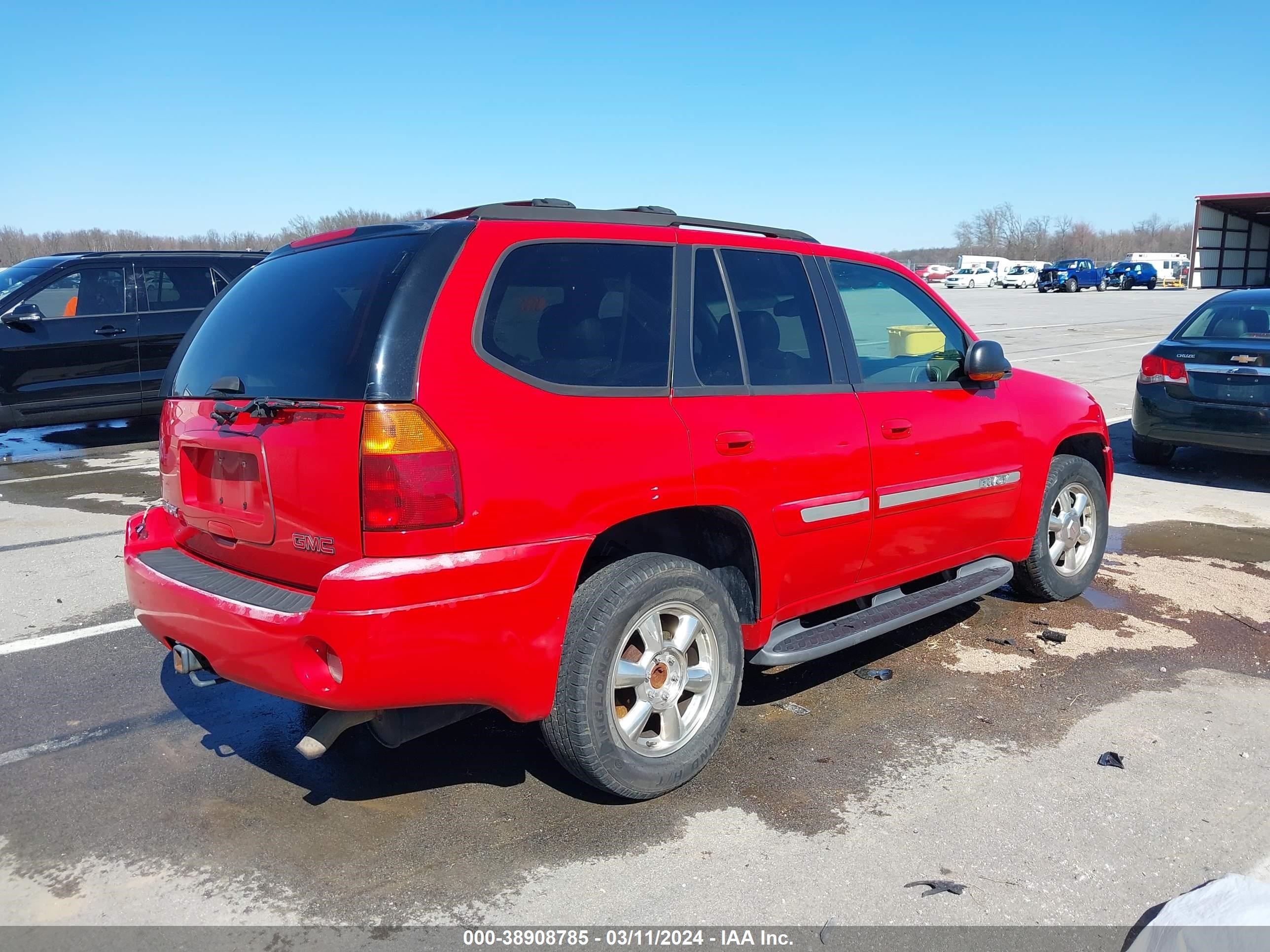 Photo 3 VIN: 1GKDT13S222449784 - GMC ENVOY 