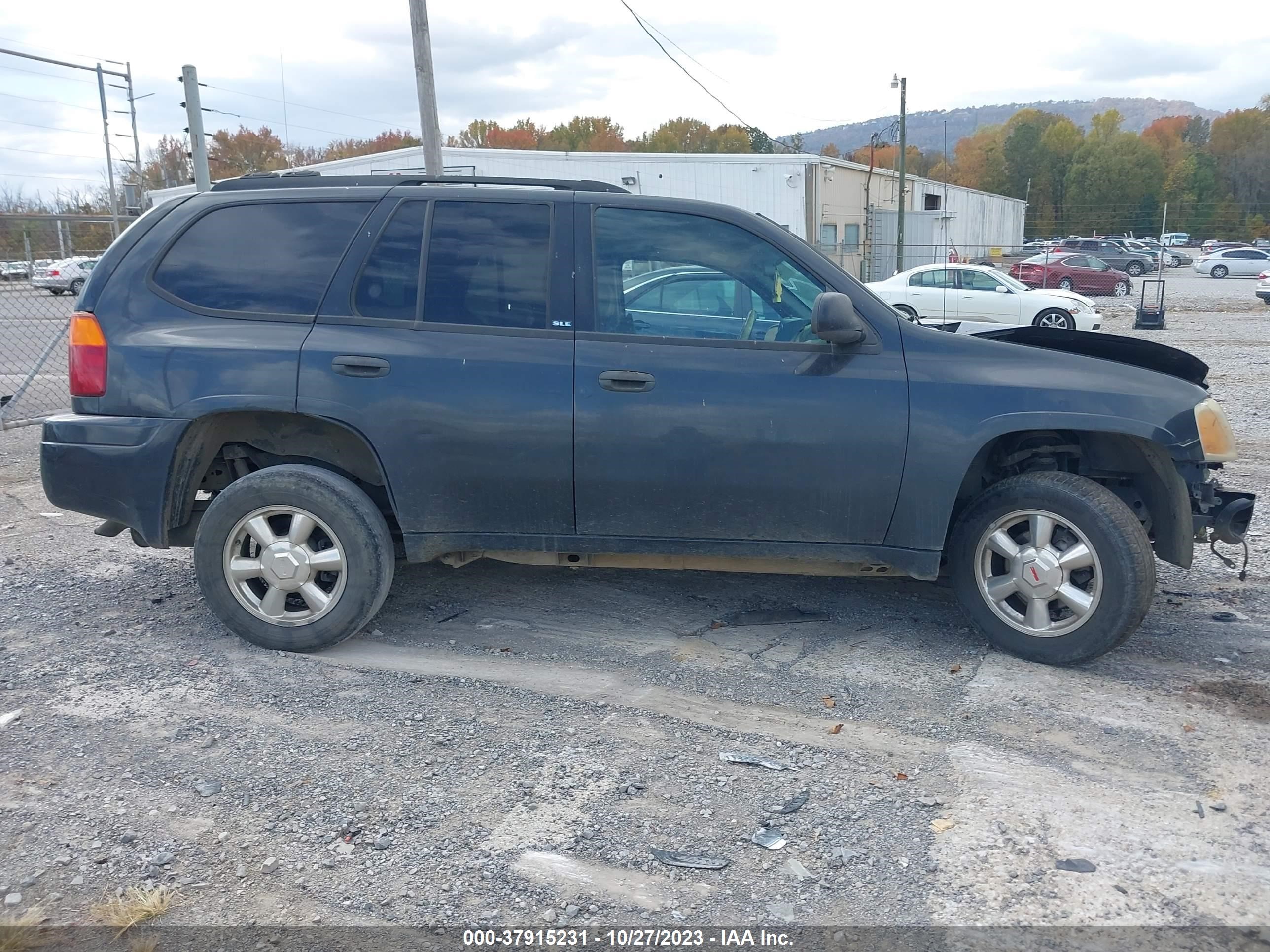 Photo 12 VIN: 1GKDT13S432333102 - GMC ENVOY 