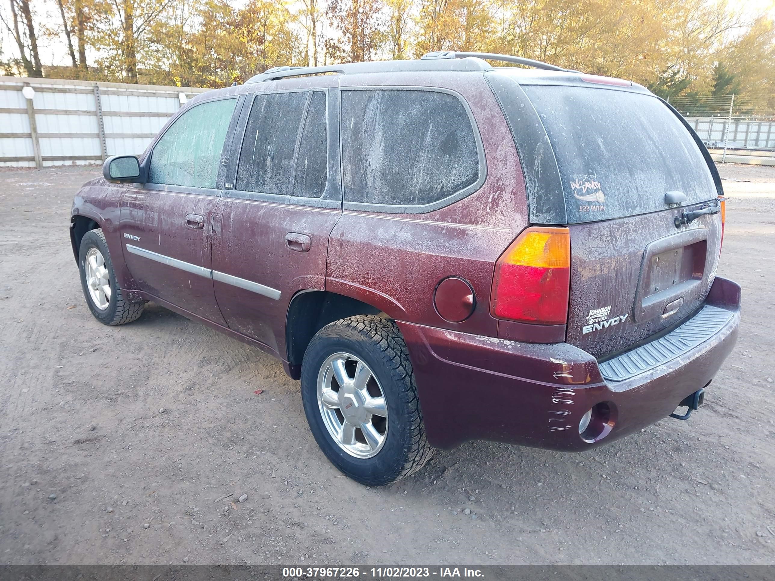 Photo 2 VIN: 1GKDT13S462120168 - GMC ENVOY 