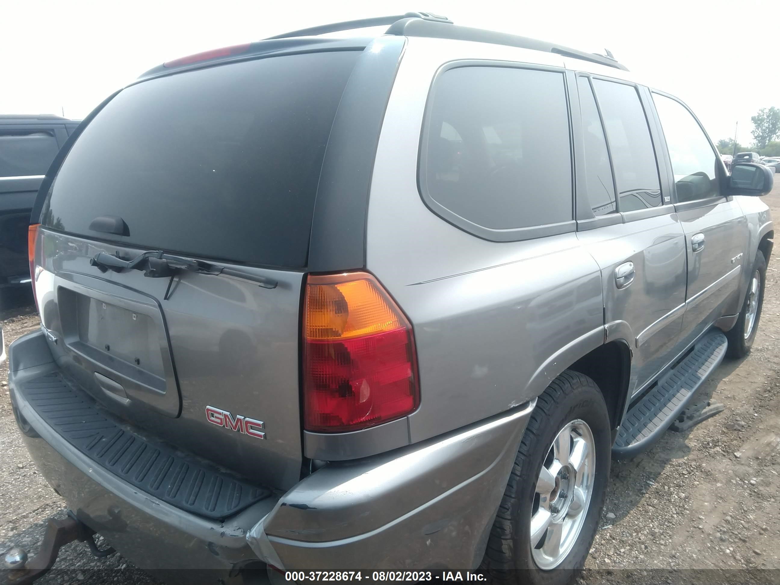 Photo 3 VIN: 1GKDT13S462142302 - GMC ENVOY 