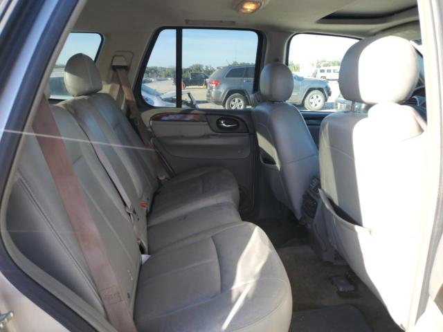 Photo 10 VIN: 1GKDT13S552211075 - GMC ENVOY 