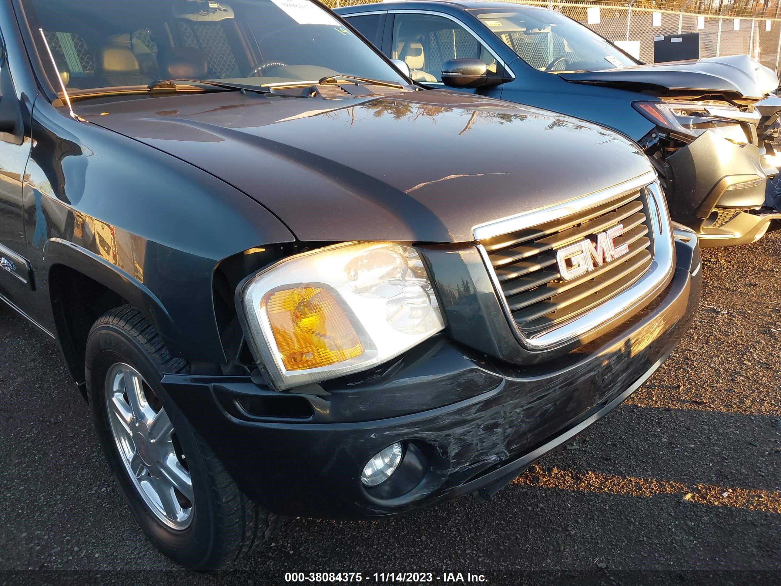 Photo 5 VIN: 1GKDT13S632326281 - GMC ENVOY 