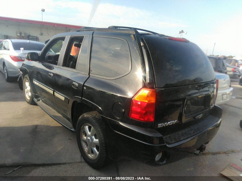 Photo 2 VIN: 1GKDT13S652257546 - GMC ENVOY 