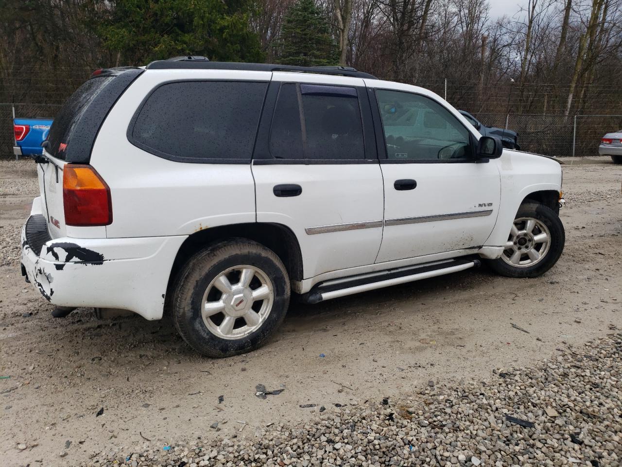 Photo 2 VIN: 1GKDT13S662349922 - GMC ENVOY 