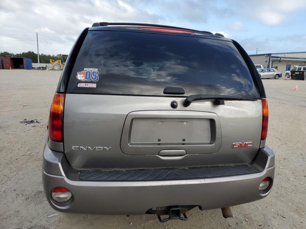 Photo 5 VIN: 1GKDT13S672180776 - GMC ENVOY 