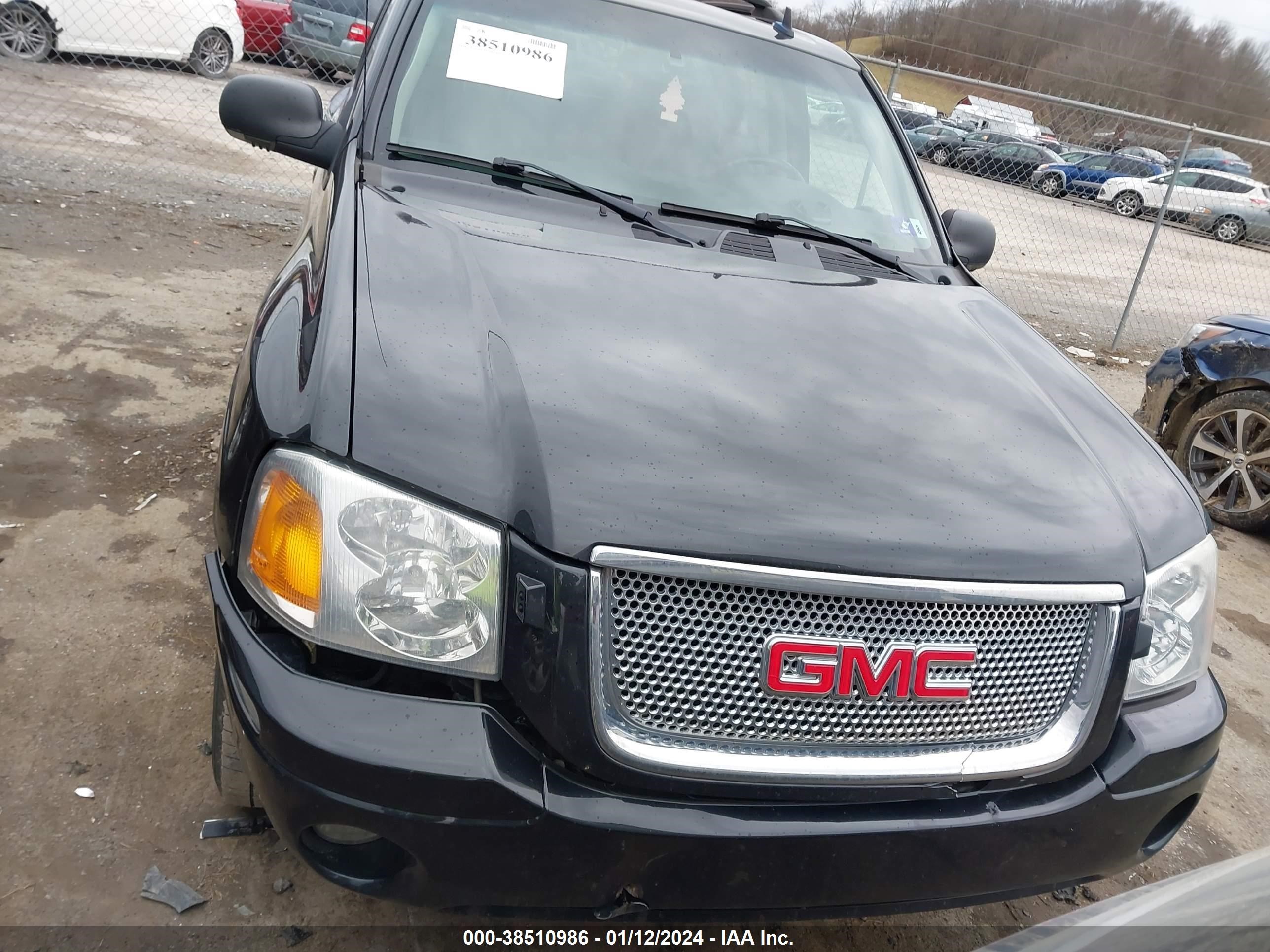 Photo 11 VIN: 1GKDT13S682109109 - GMC ENVOY 