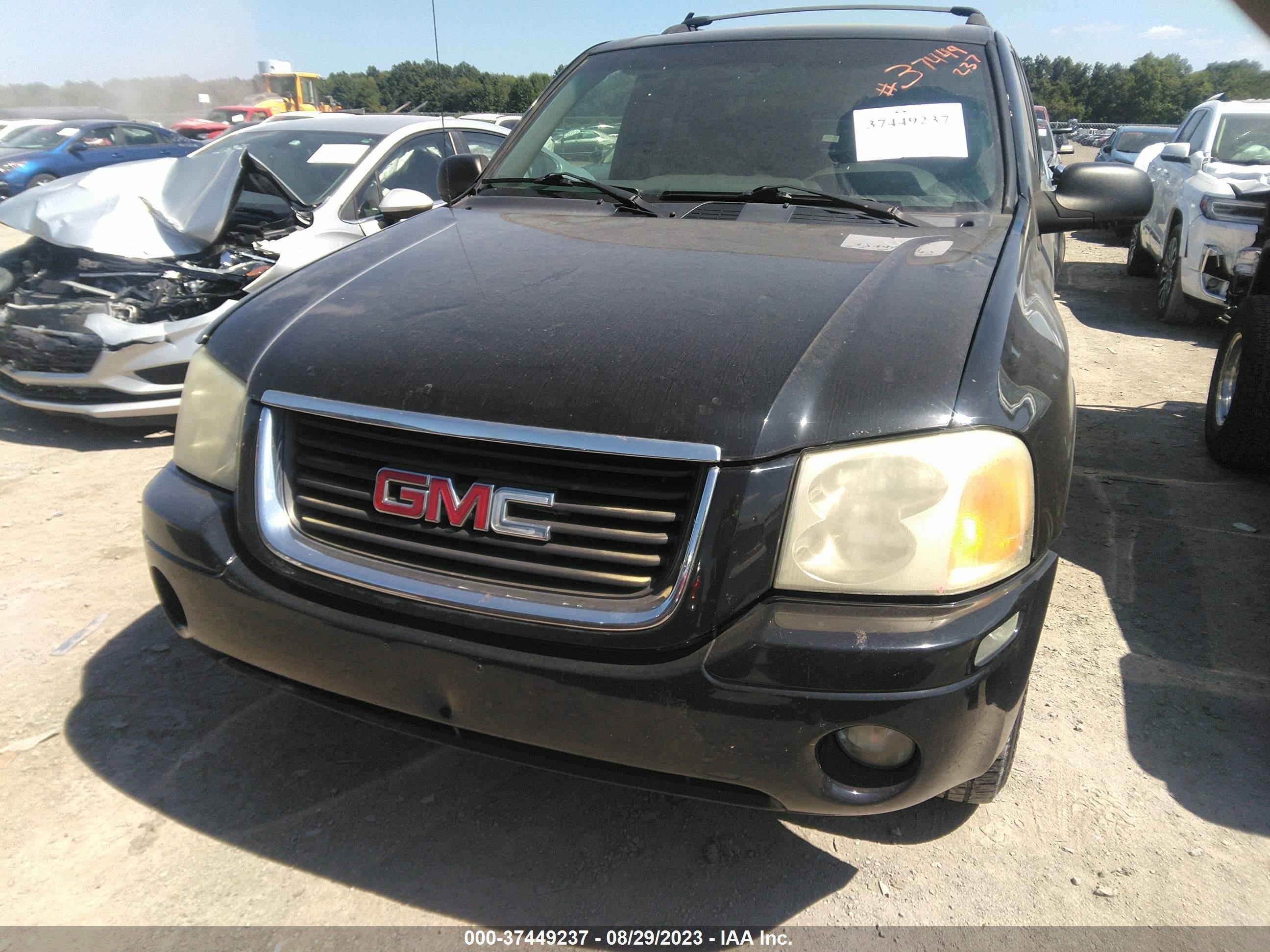 Photo 11 VIN: 1GKDT13S742152769 - GMC ENVOY 