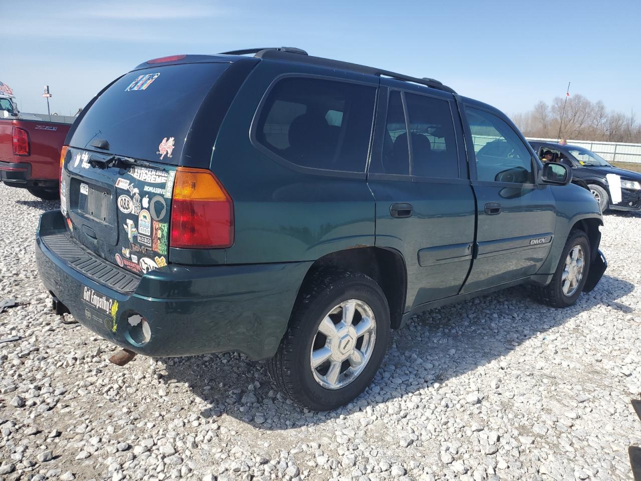 Photo 2 VIN: 1GKDT13S752254204 - GMC ENVOY 