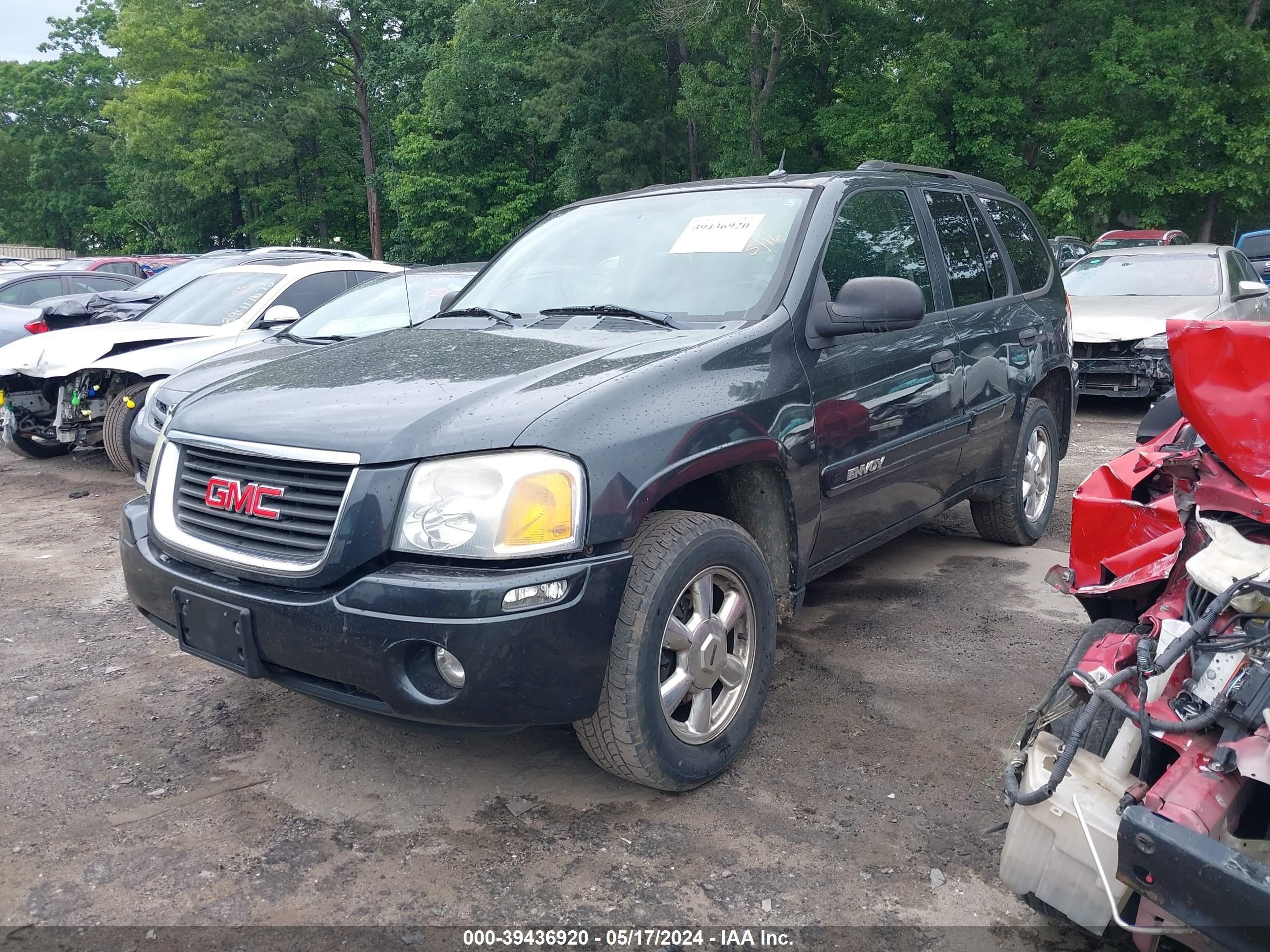 Photo 1 VIN: 1GKDT13S752294153 - GMC ENVOY 