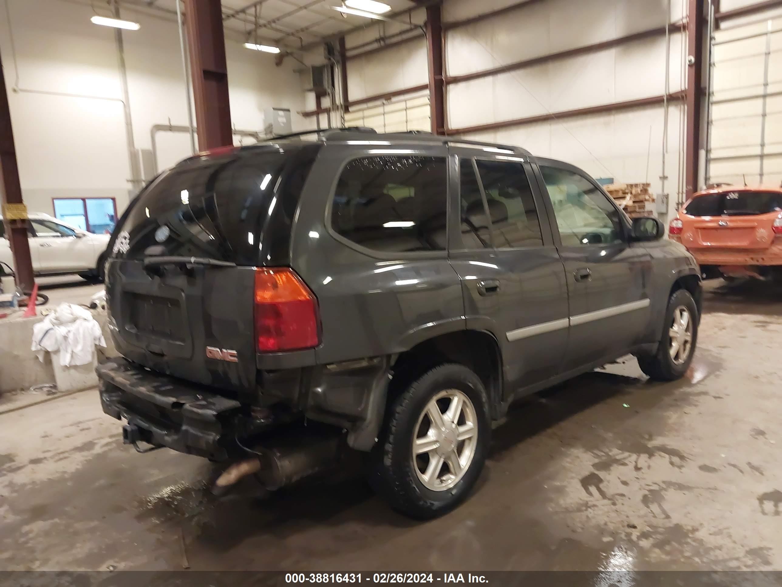 Photo 3 VIN: 1GKDT13S772181208 - GMC ENVOY 