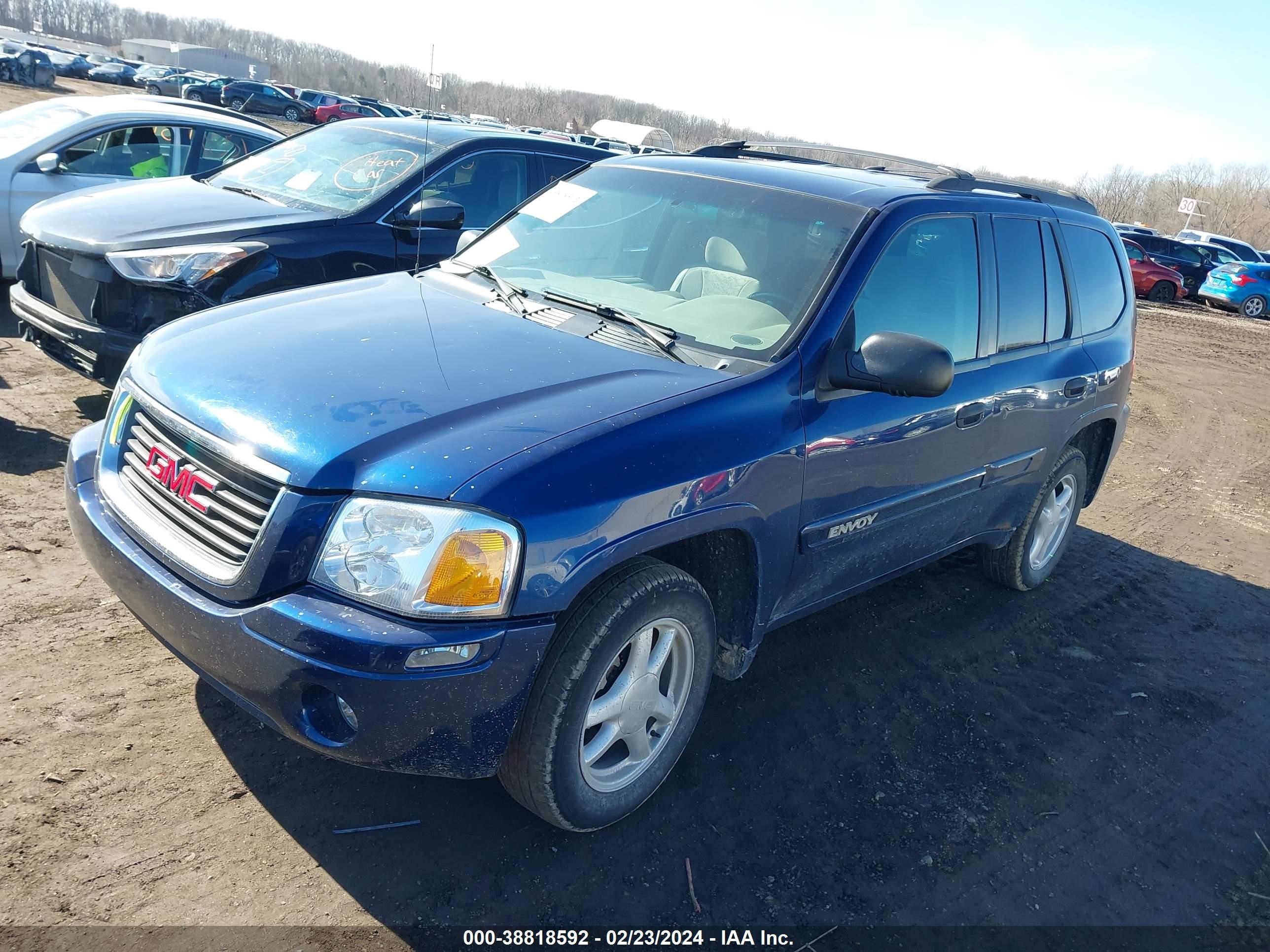 Photo 1 VIN: 1GKDT13S842107274 - GMC ENVOY 