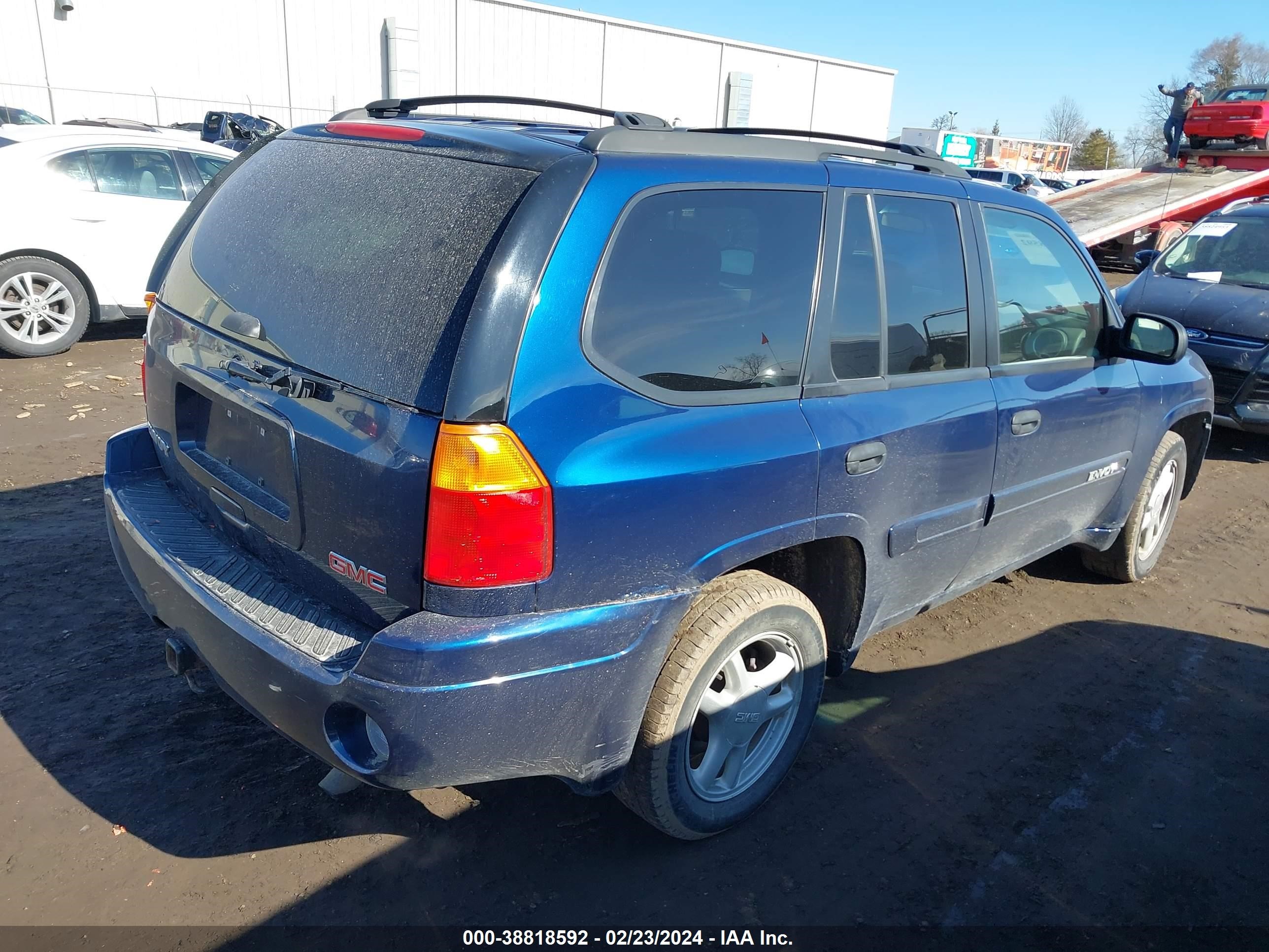 Photo 3 VIN: 1GKDT13S842107274 - GMC ENVOY 