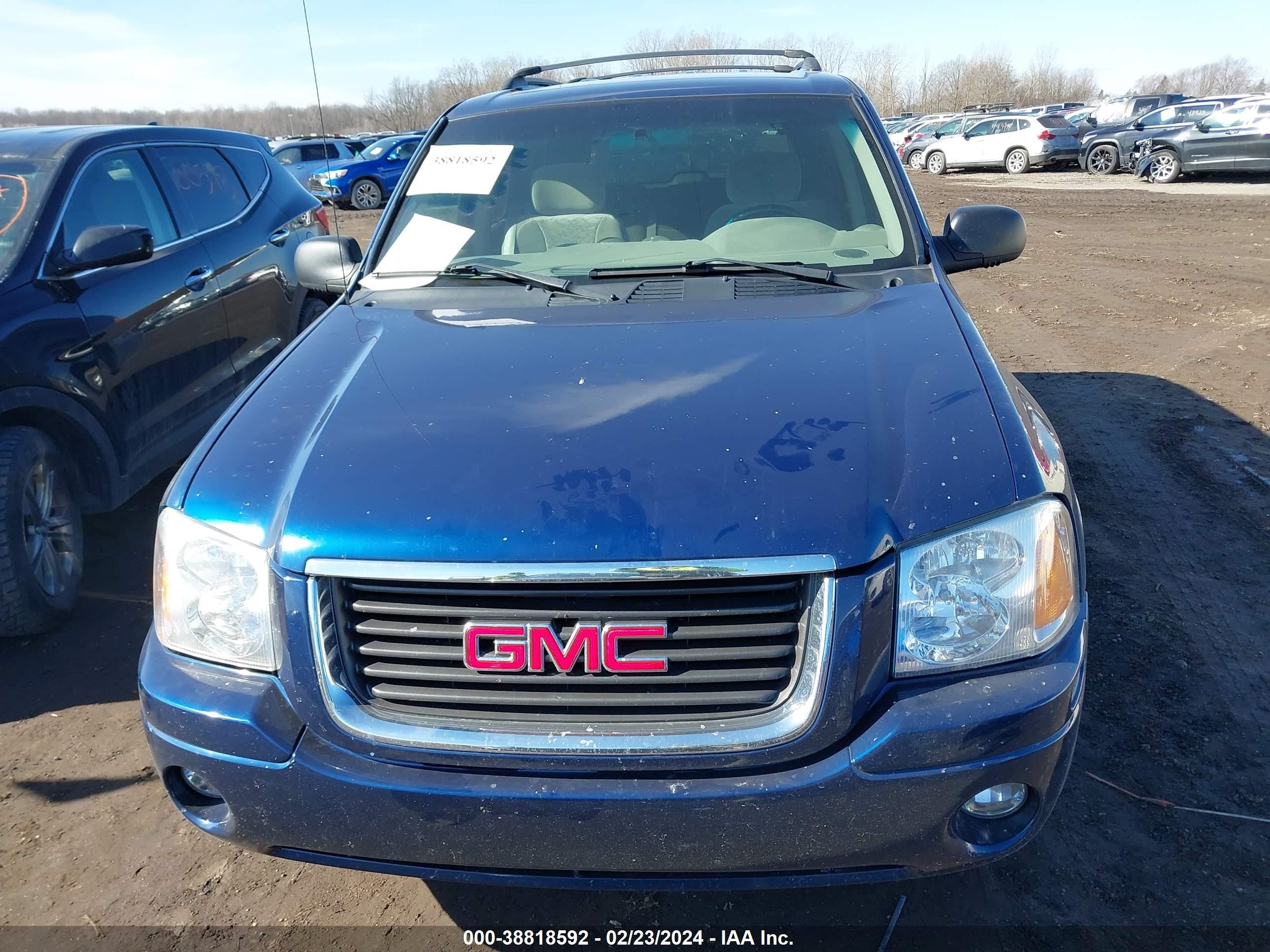 Photo 5 VIN: 1GKDT13S842107274 - GMC ENVOY 