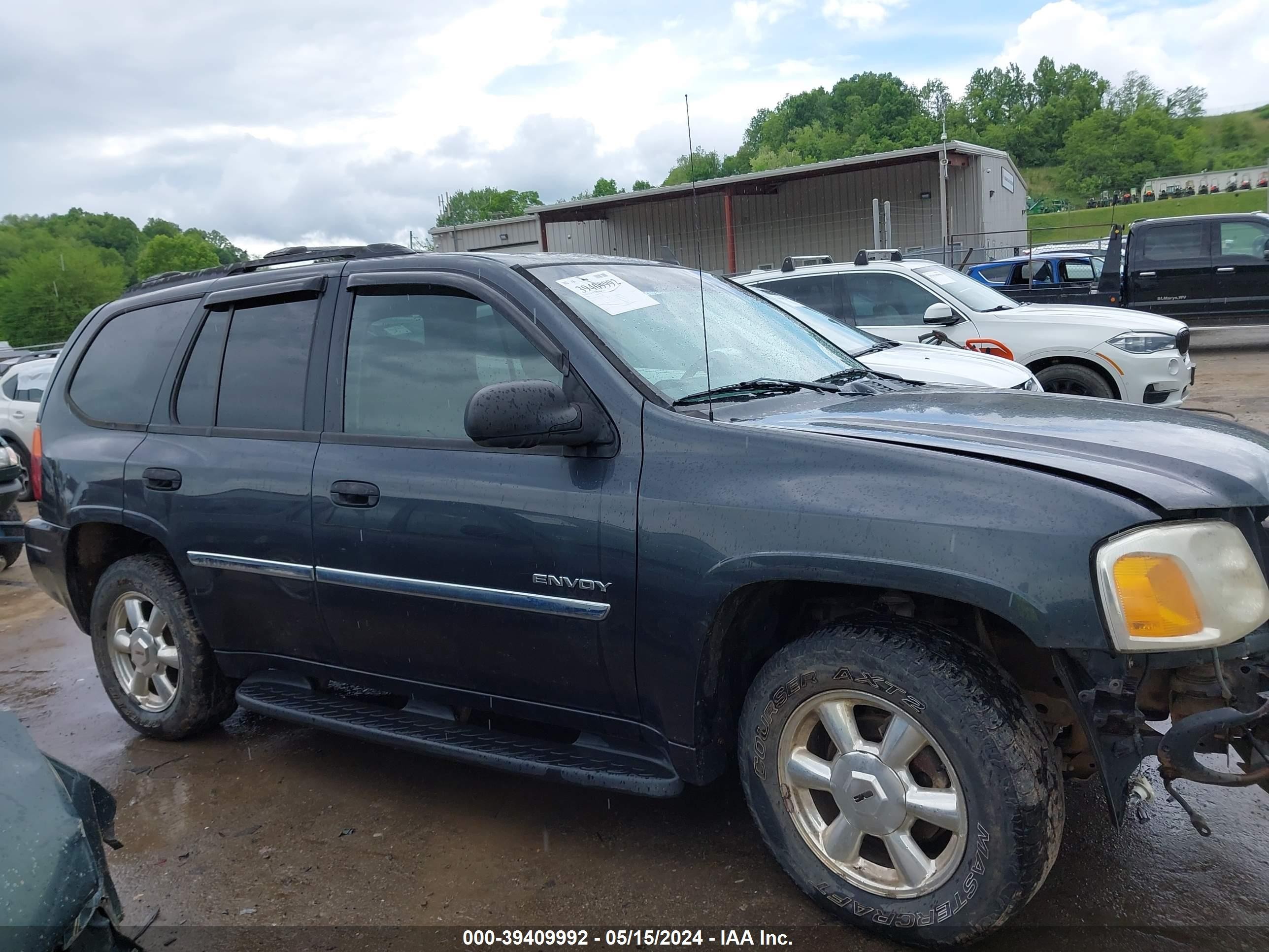 Photo 13 VIN: 1GKDT13S862263298 - GMC ENVOY 