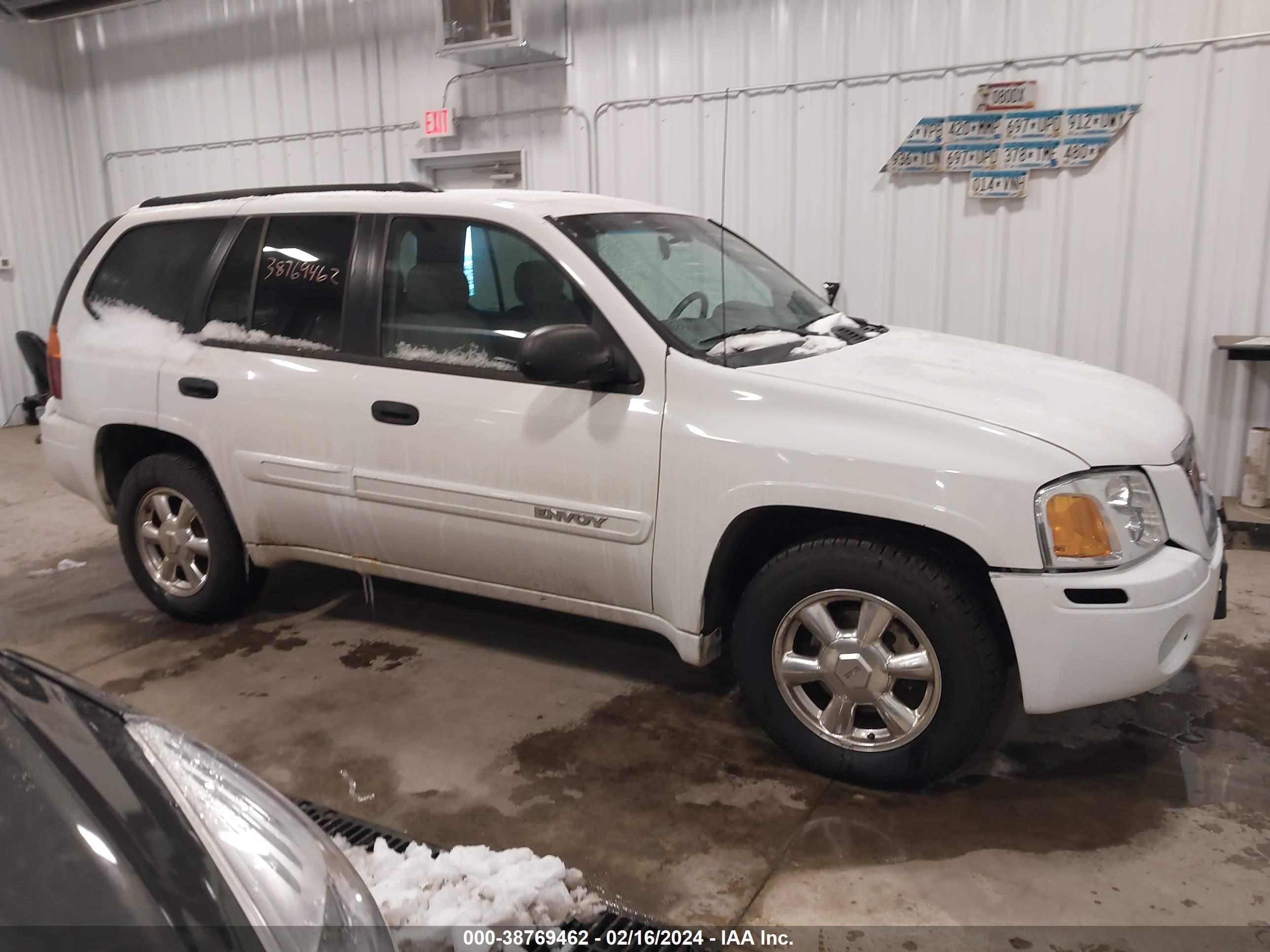 Photo 12 VIN: 1GKDT13S942201342 - GMC ENVOY 