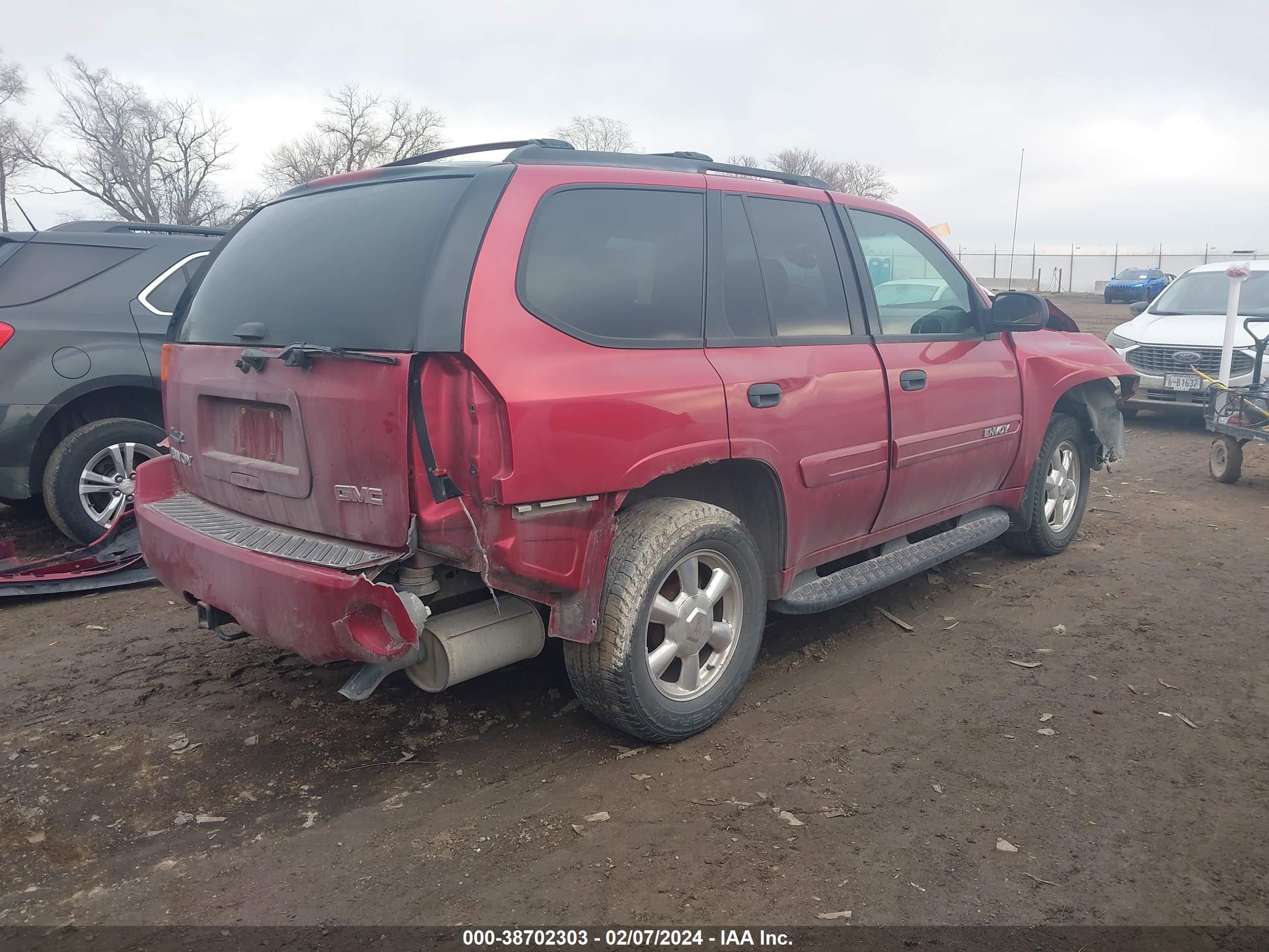 Photo 3 VIN: 1GKDT13S942435190 - GMC ENVOY 