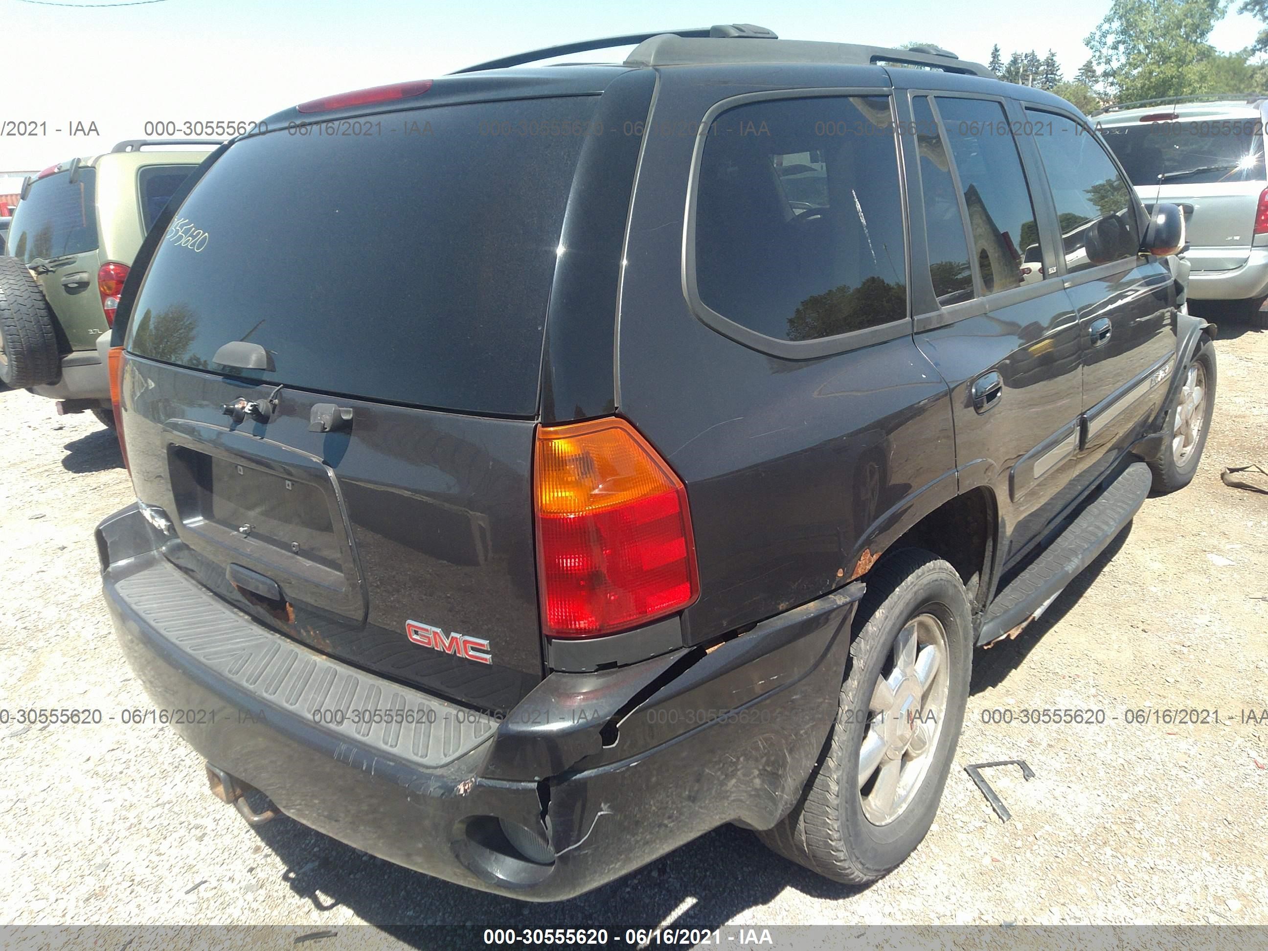 Photo 4 VIN: 1GKDT13S952223875 - GMC ENVOY 